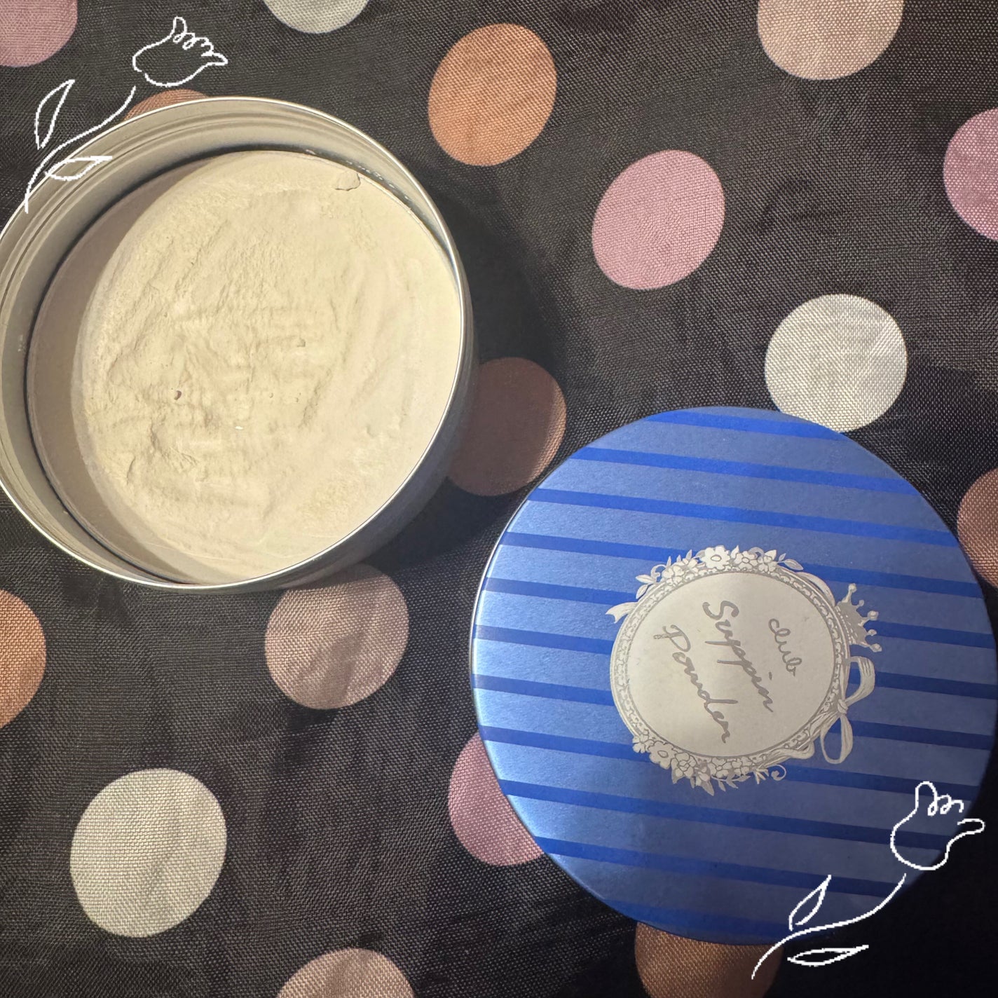 すっぴん ホワイトニングパウダーA/クラブ/プレストパウダーを使ったクチコミ(1枚目)