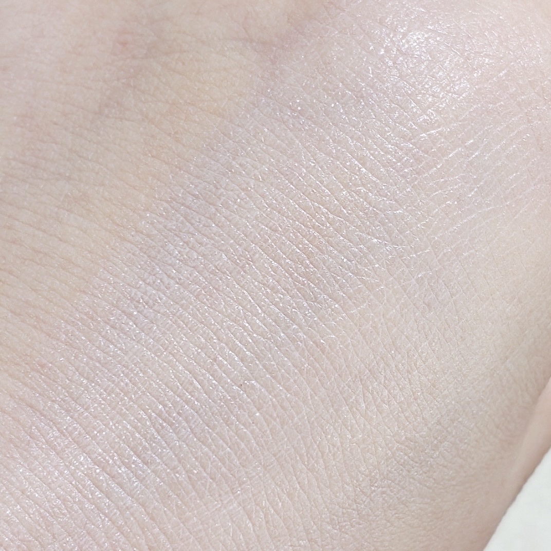 ライトリフレクティング　トーンアップヴェール/NARS/化粧下地を使ったクチコミ（3枚目）