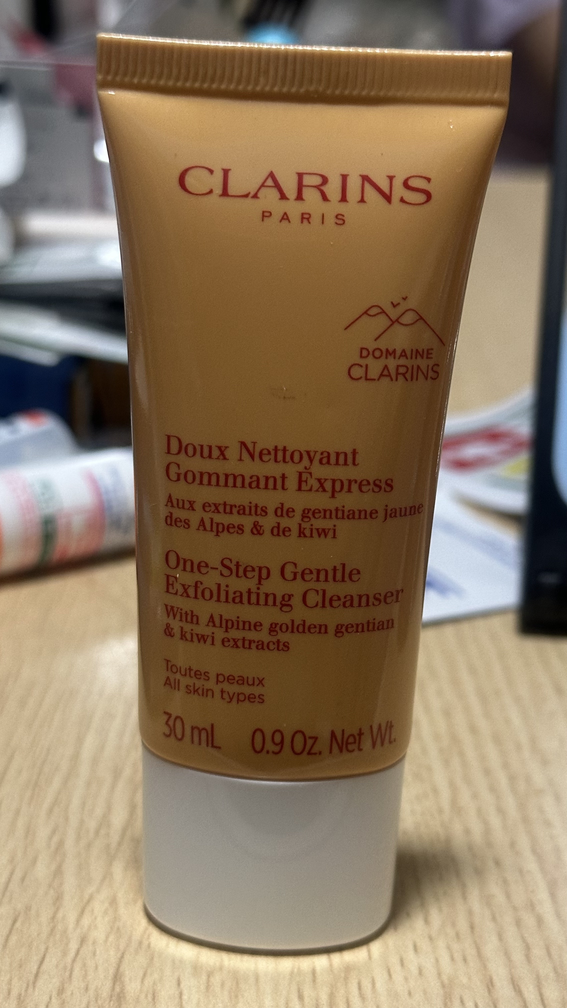 試してみた】ワンステップエクスフォリエイティングクレンザーSP