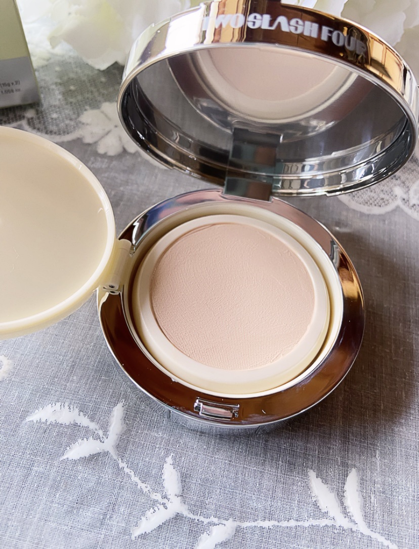 エンジェリックサテンクッション/TWO SLASH FOUR/クッションファンデーションを使ったクチコミ（3枚目）