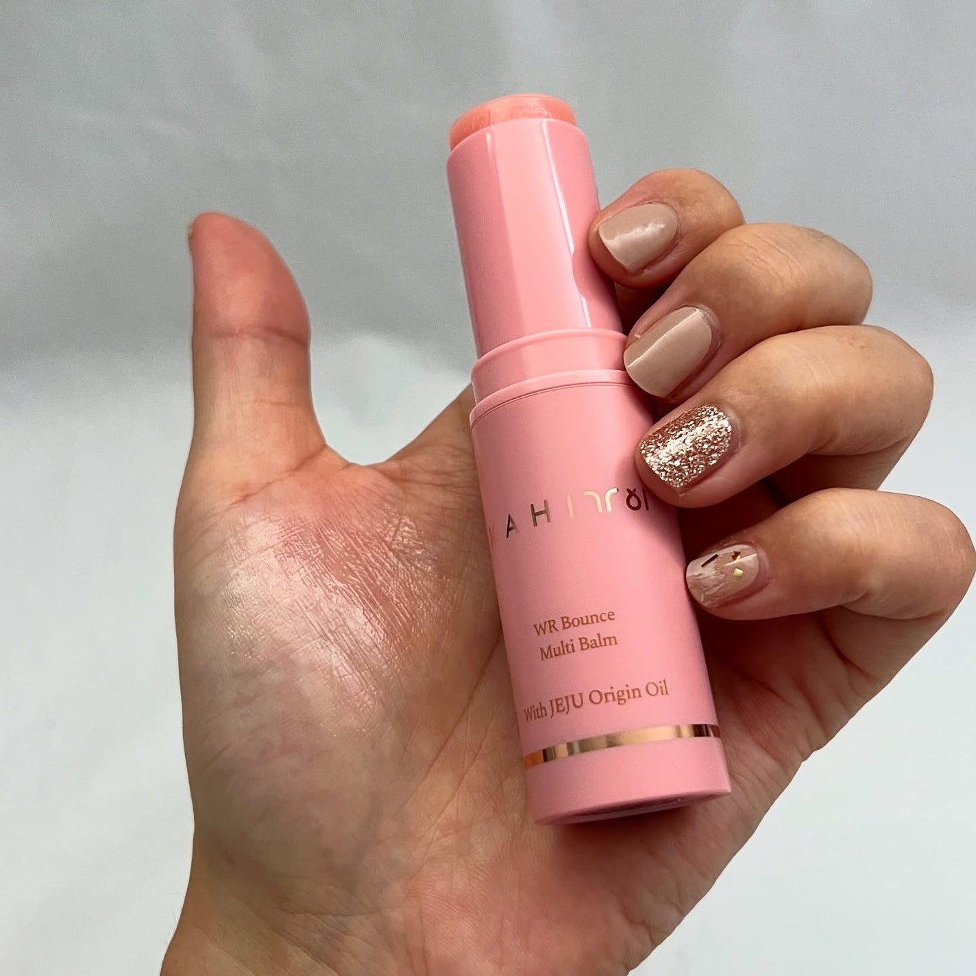 WRバウンス マルチバーム/KAHI/フェイスバームを使ったクチコミ(6枚目)