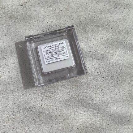 ミネラルマルチパウダー/エトヴォス/単色アイシャドウを使ったクチコミ(4枚目)