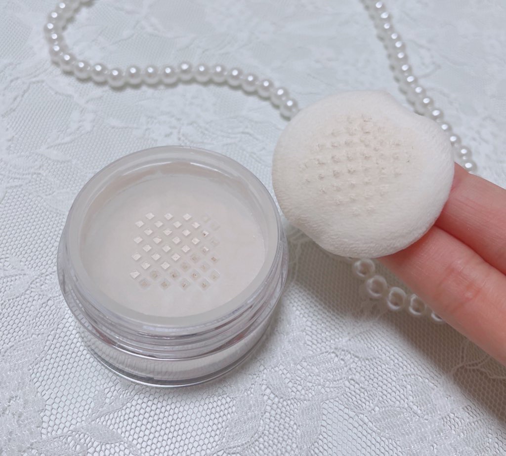 DAISO KM  ルースパウダーのクチコミ「

DAISO　KM  ルースパウダー


「XやYouTubeでもよく見かけるようになった1.....」（2枚目）