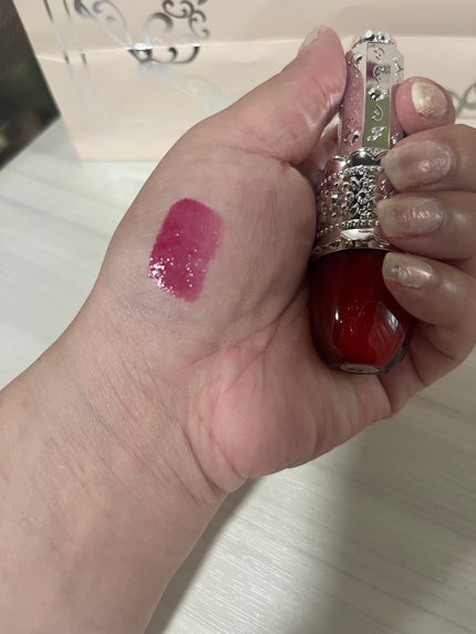 リップラッカー ブルーミングガーランド/JILL STUART/口紅を使ったクチコミ(2枚目)