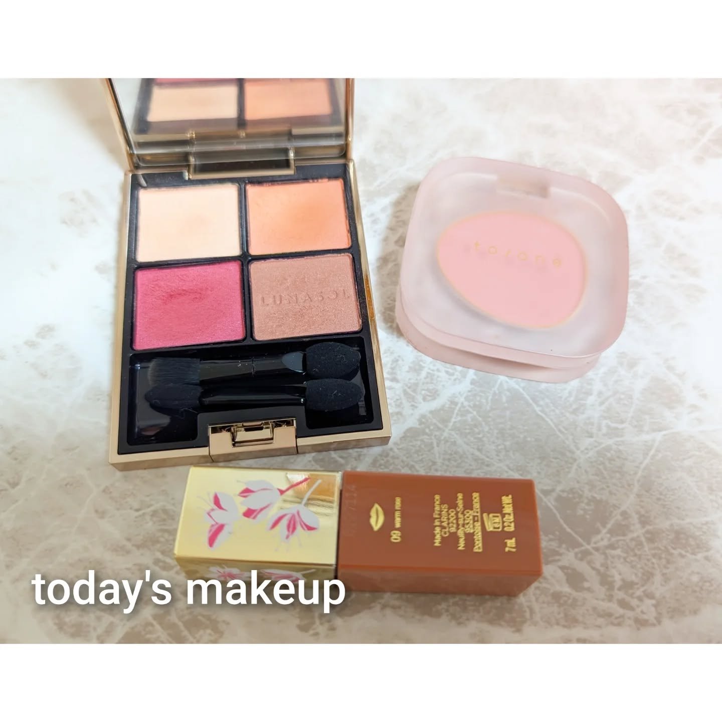 コンフォート リップオイル インテンス/CLARINS/リップグロスを使ったクチコミ（1枚目）