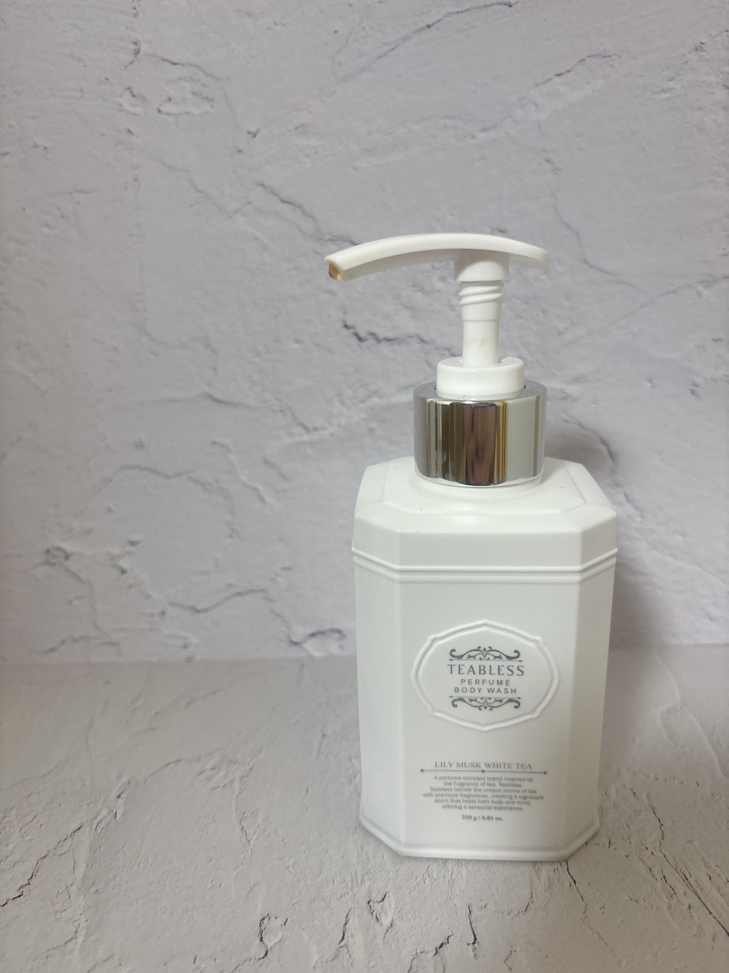 パフュームボディウォッシュ リリームスクホワイトティー/TEABLESS/ボディソープを使ったクチコミ(1枚目)
