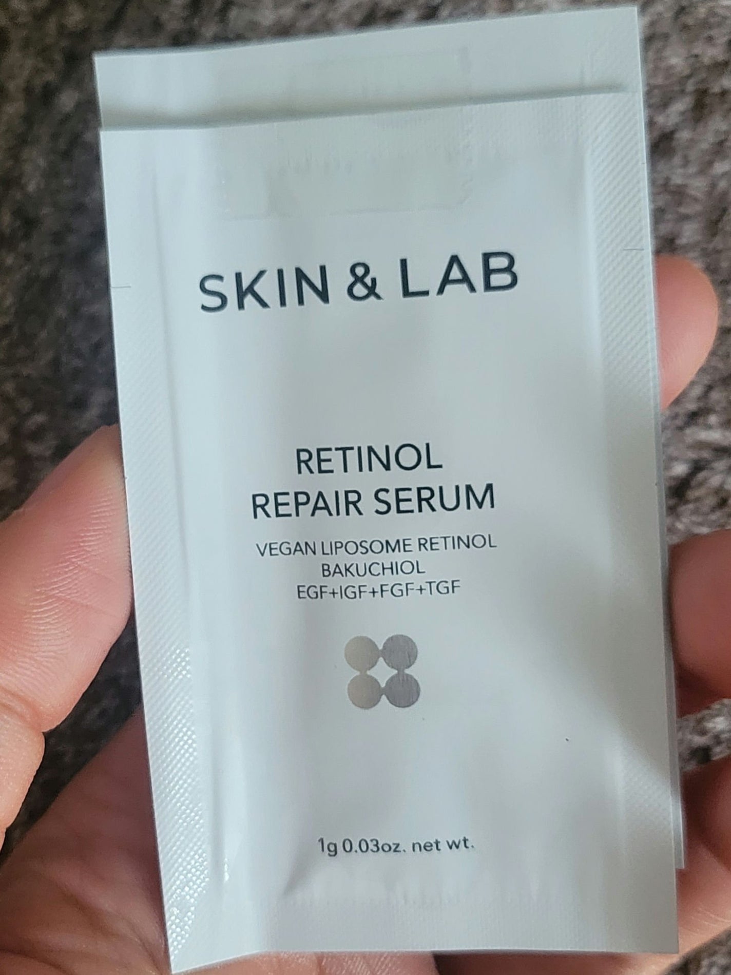ヴィーガンリポソームレチノールセラム/SKIN&LAB/美容液を使ったクチコミ(7枚目)