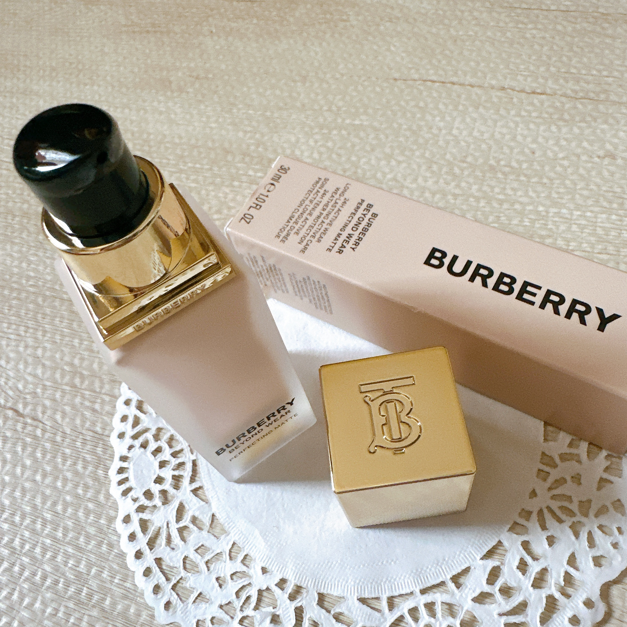 バーバリー ビヨンド ウェア パーフェクティング マット/Burberry Beauty/リキッドファンデーションを使ったクチコミ（3枚目）