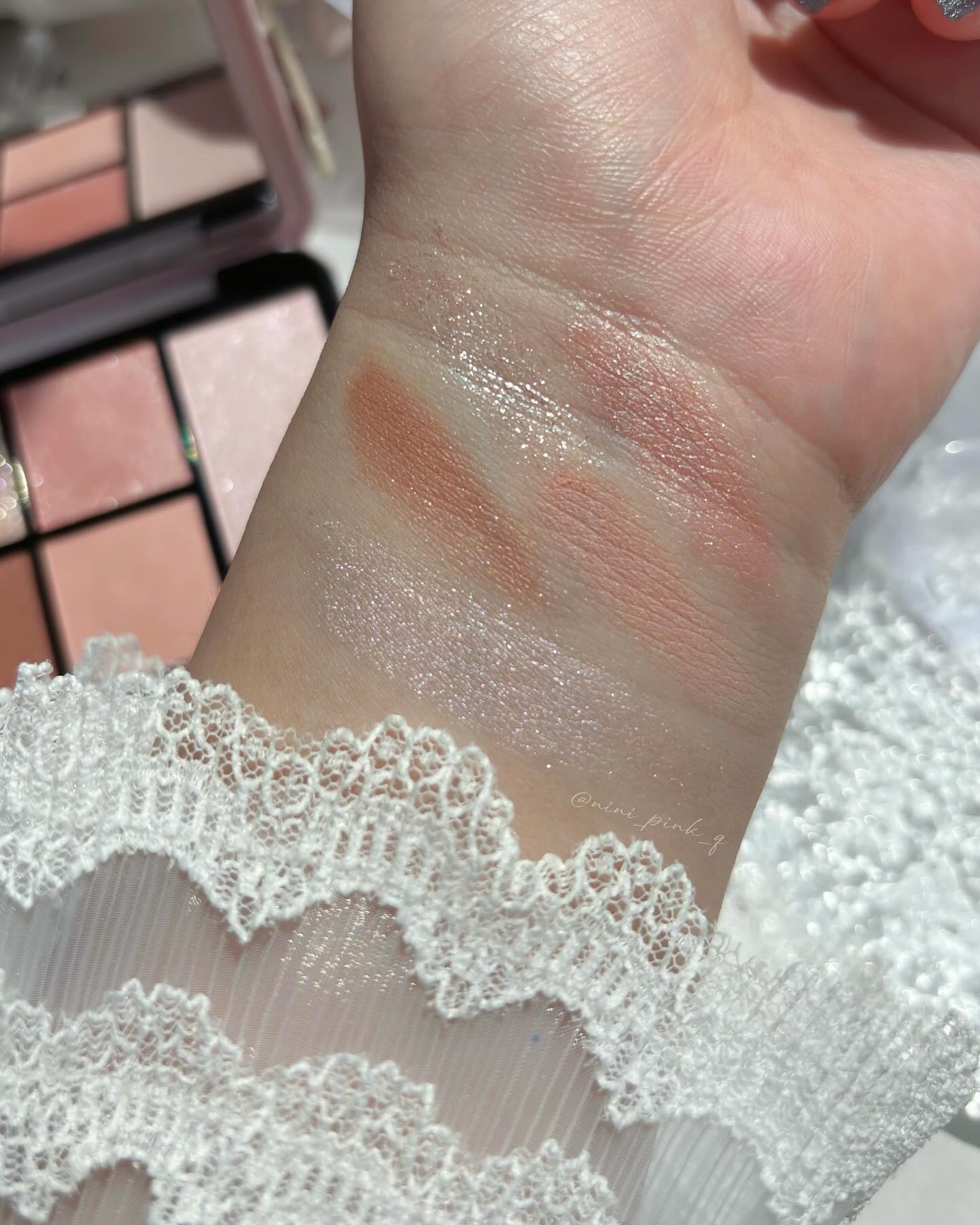 フェイススタイリスト n/SNIDEL BEAUTY/アイシャドウパレットを使ったクチコミ(3枚目)