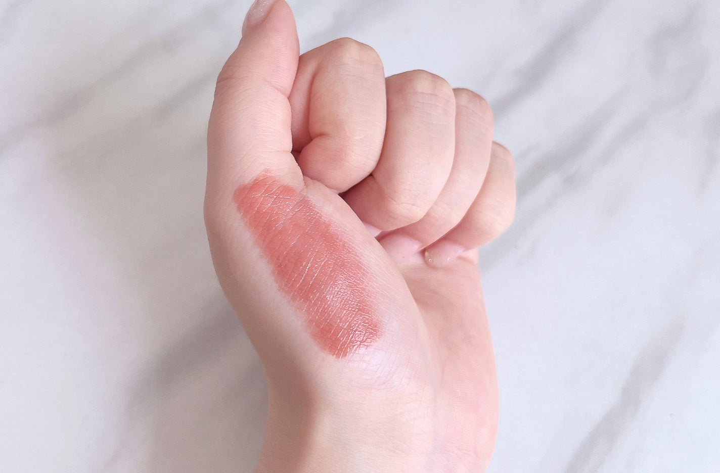 ラスティング フィニッシュ オイルモイスト ティント C/リンメル ロンドン/リップティントを使ったクチコミ(2枚目)