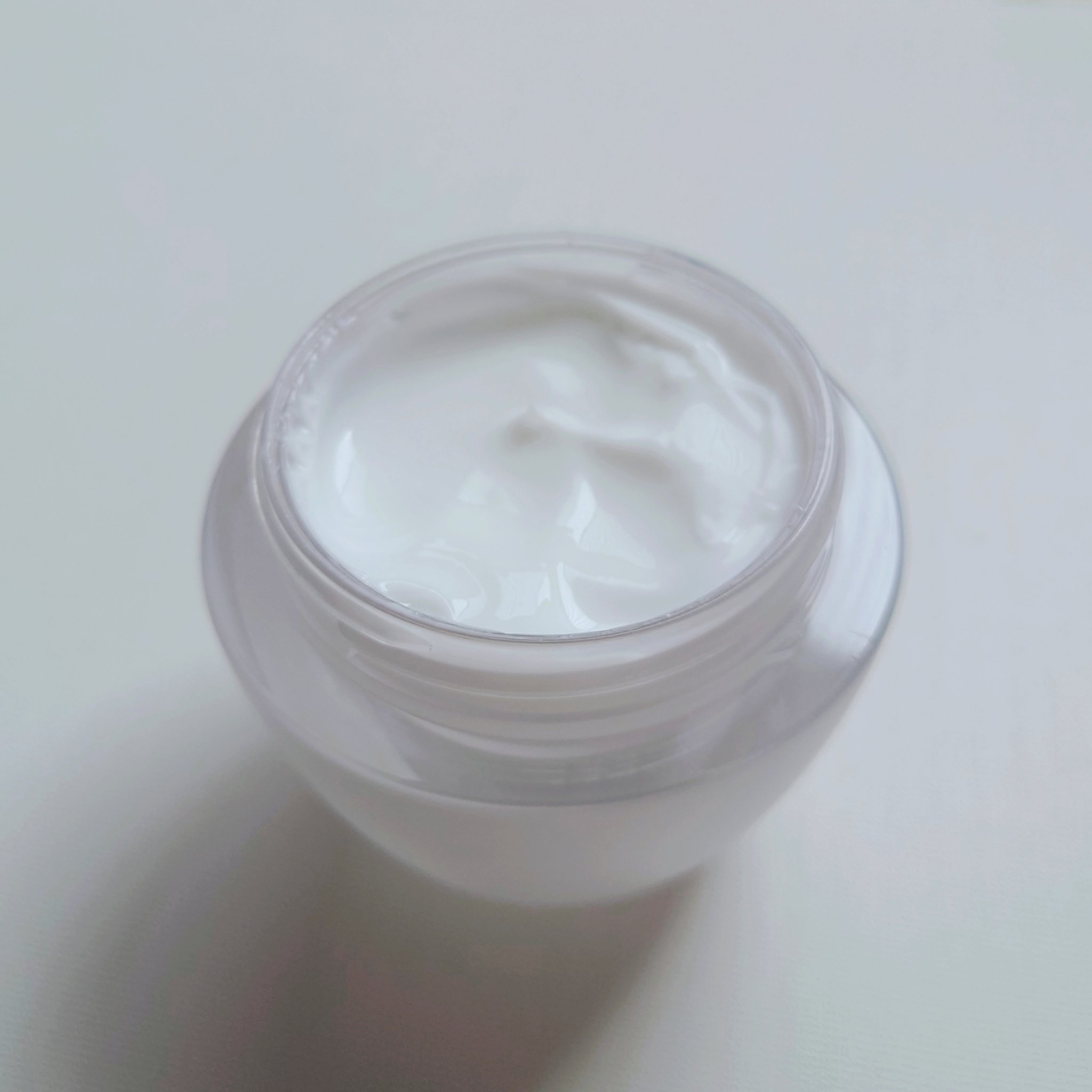 アクア チャージ 薬用 ミルキー クリーム/ESTEE LAUDER/フェイスクリームを使ったクチコミ（2枚目）