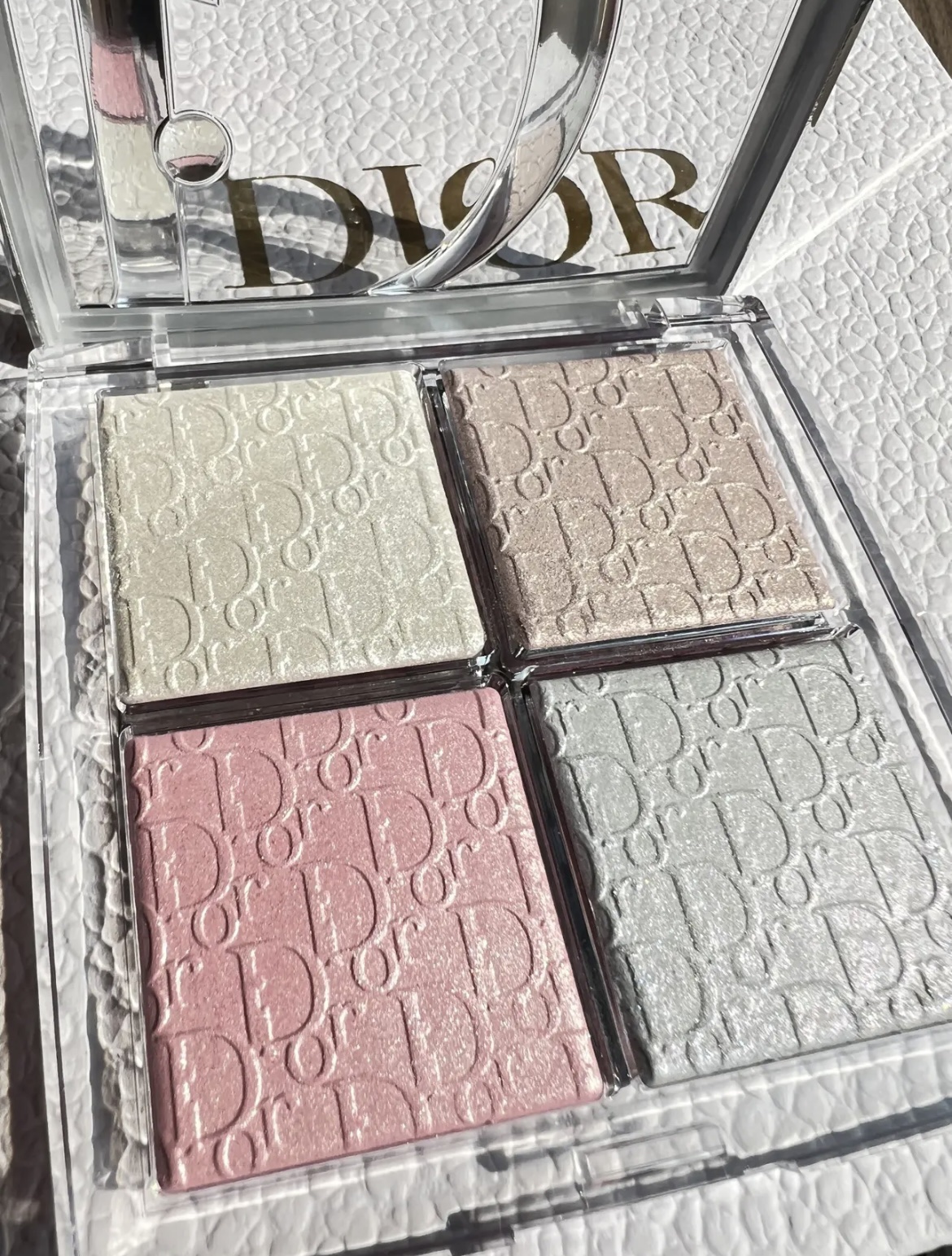 バックステージ グロウ マキシマイザー パレット/Dior/ハイライトを使ったクチコミ（3枚目）