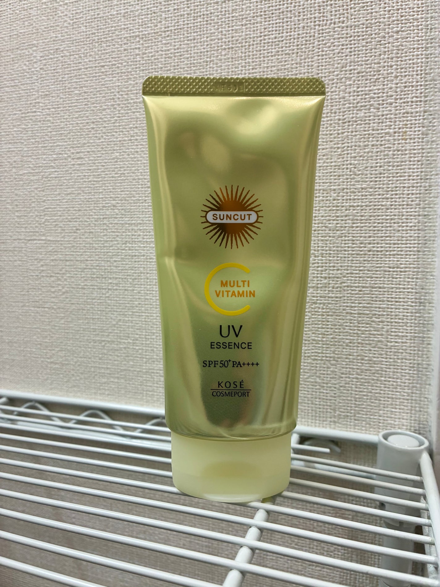ゆきなこ on LIPS 「今回のレビューはこちら✨サンカットマルチビタミンUVエッセンス..」(1枚目)