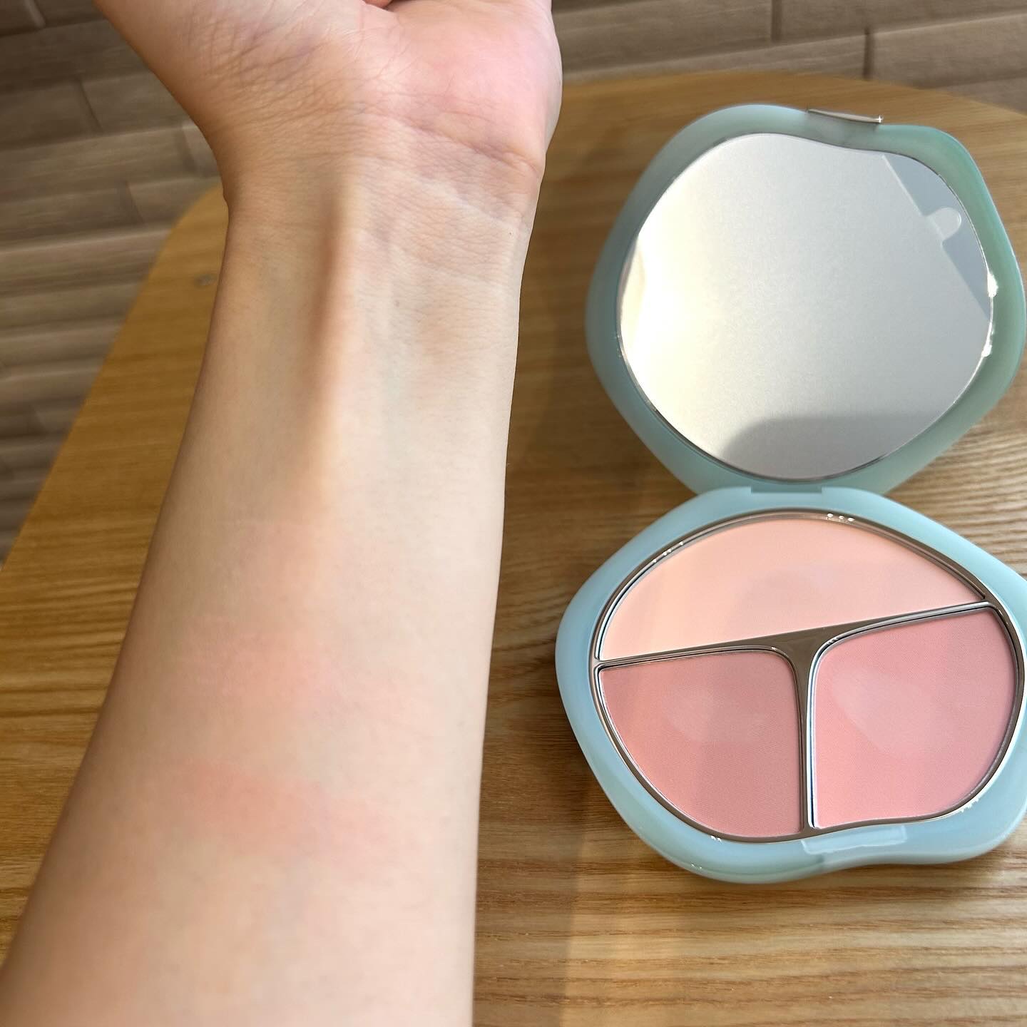 TIMAGE  3色チークパレット/TIMAGE/パウダーチークを使ったクチコミ（2枚目）