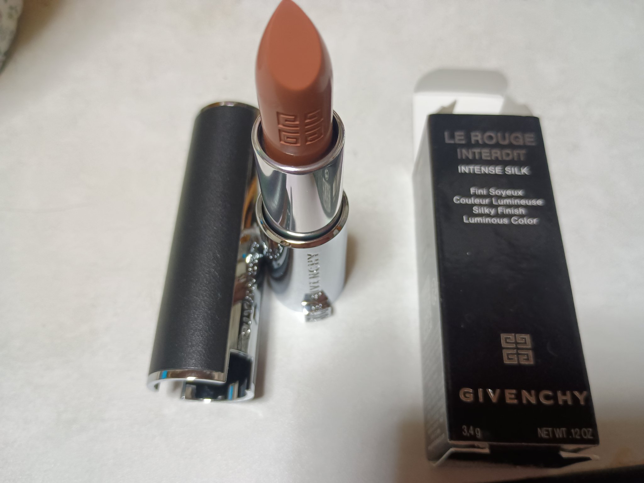 ルージュ・アンテルディ・シルキー/GIVENCHY/口紅を使ったクチコミ（1枚目）