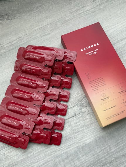 C×AZ ダーマインショット200/ESIENCE/美容液を使ったクチコミ(1枚目)