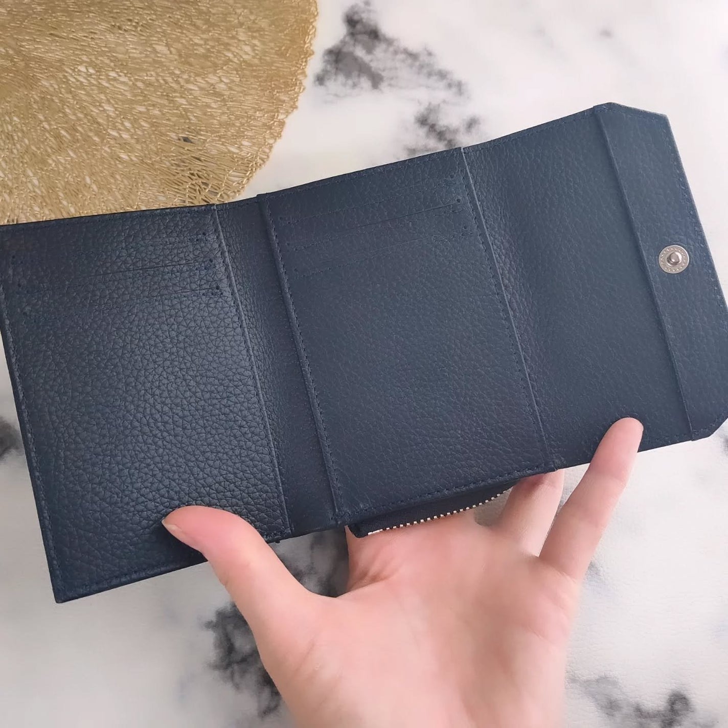 きょのすけ on LIPS 「<améliage三つ折り財布>を愛用中♪革の聖地・姫路で10..」(5枚目)