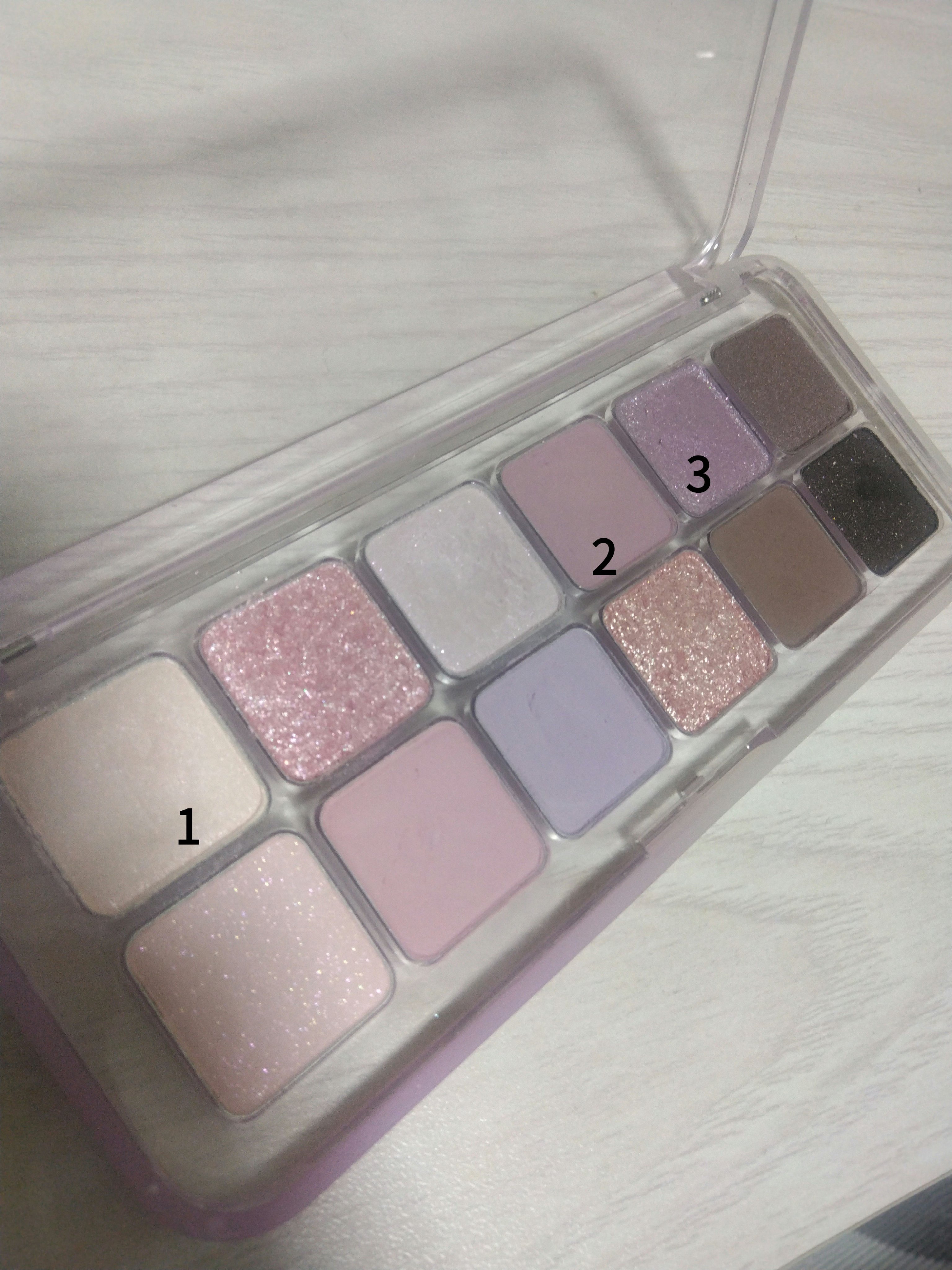 プロ アイ パレット エアー 105 DSG バイオレット(DEOKSUGUNG STONE WALL ROAD)/CLIO/アイシャドウパレットを使ったクチコミ（2枚目）