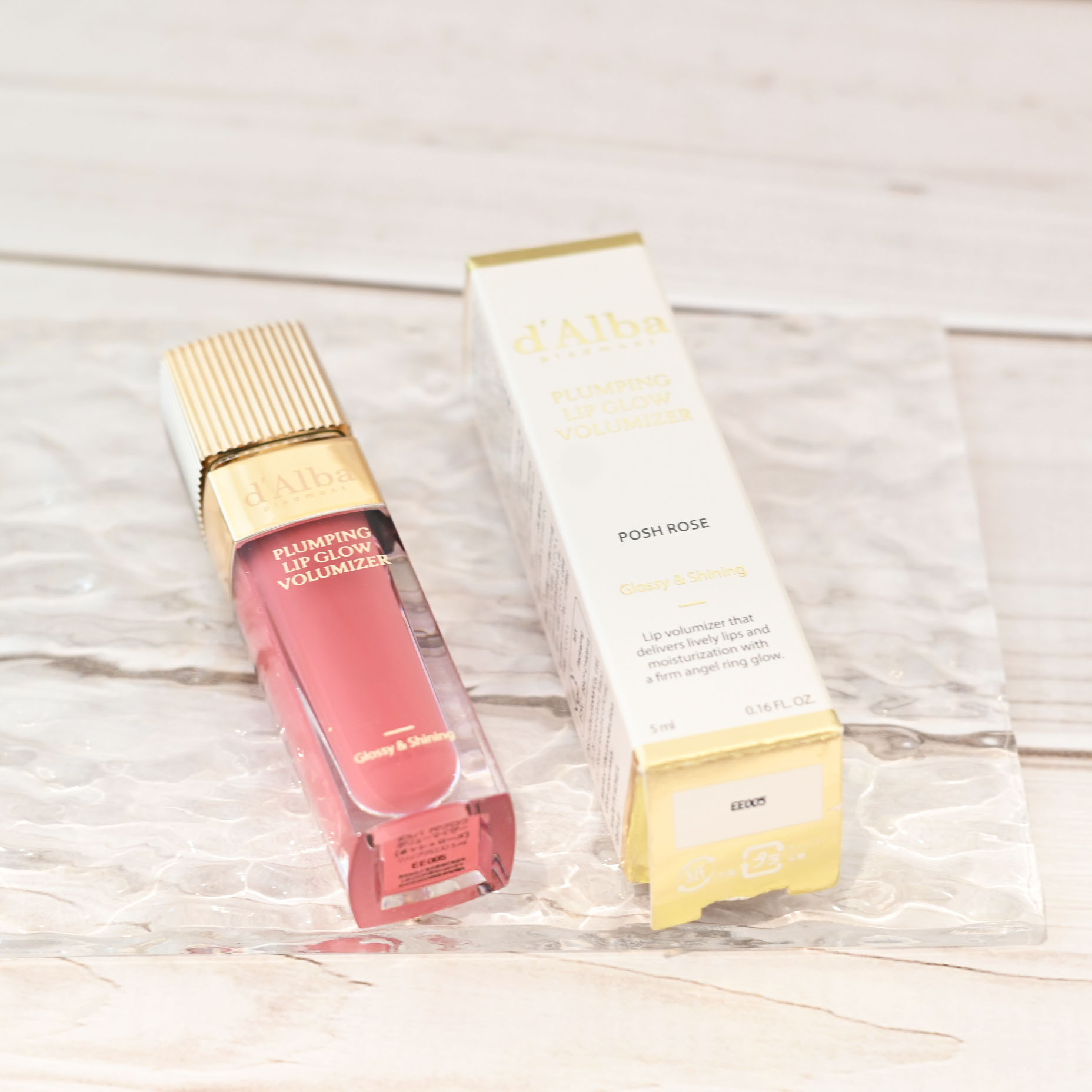 プランピングリップグロウムードボリューマイザー/ダルバ/リップグロスを使ったクチコミ（1枚目）