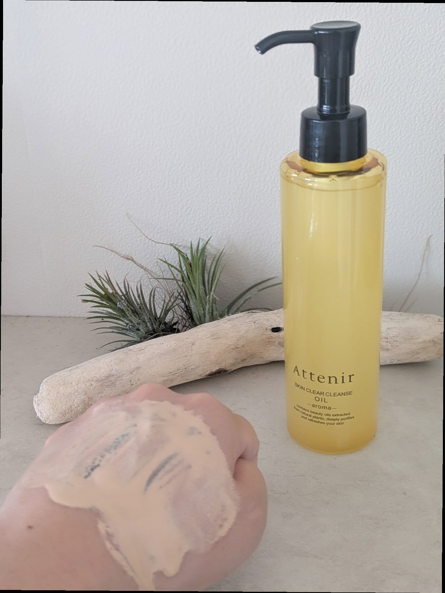 スキンクリア クレンズ オイル ＜アロマタイプ＞/アテニア/オイルクレンジングを使ったクチコミ（3枚目）