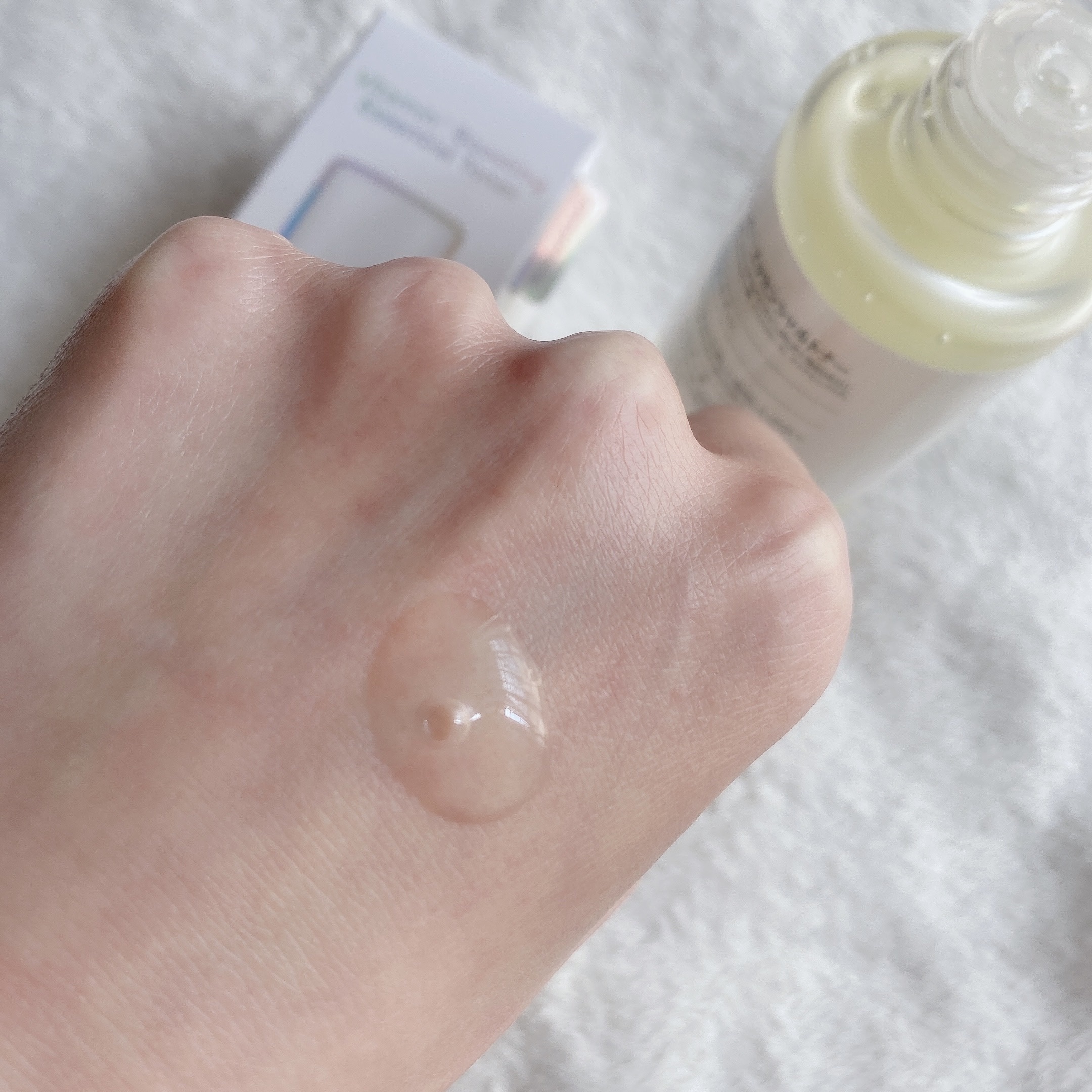 5番 白玉グルタチオンCエッセンシャルトナー/numbuzin/化粧水を使ったクチコミ（2枚目）