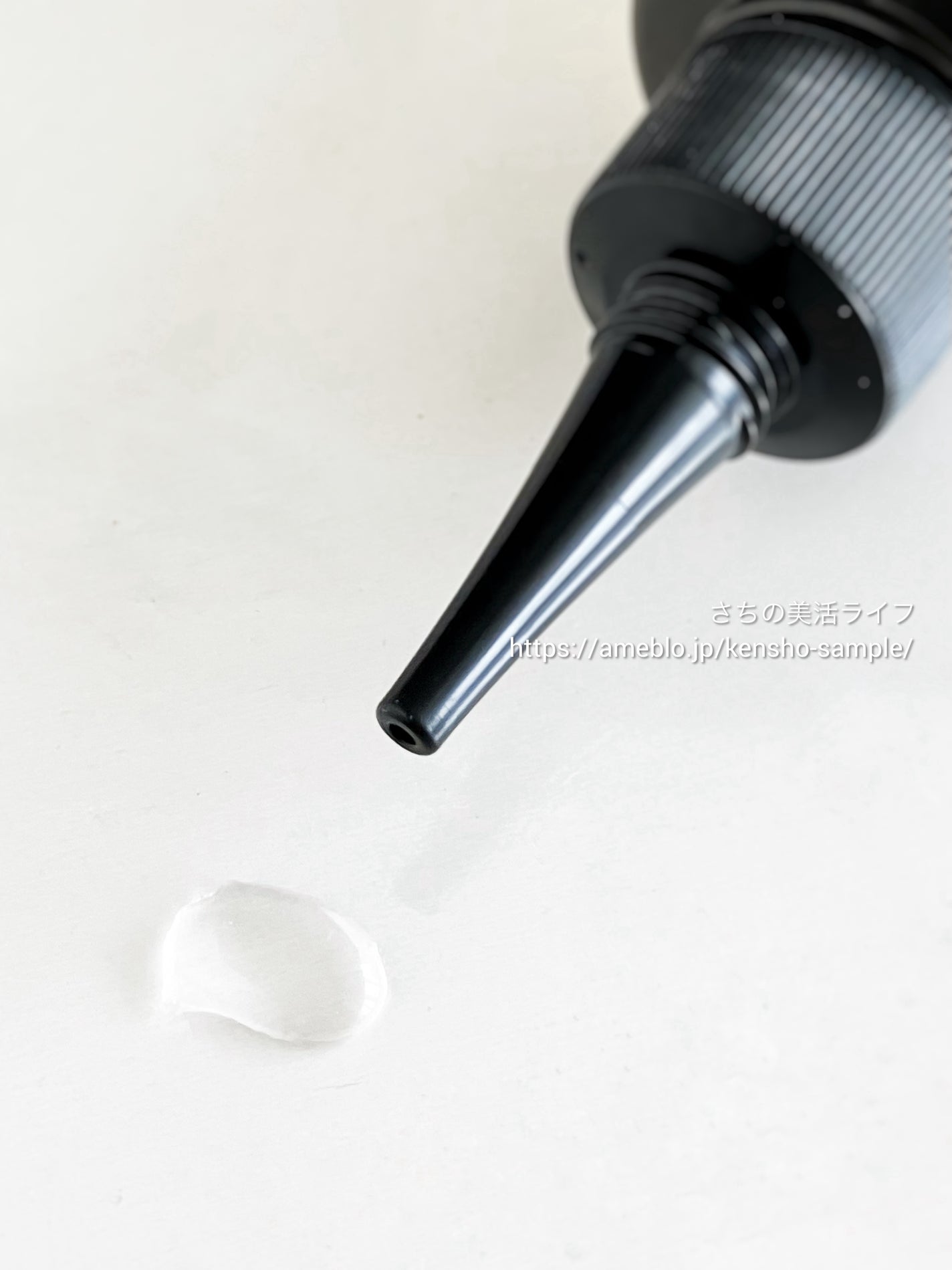 イクモアナノグロウリッチプレミアム/iqumore/頭皮ローションを使ったクチコミ(4枚目)