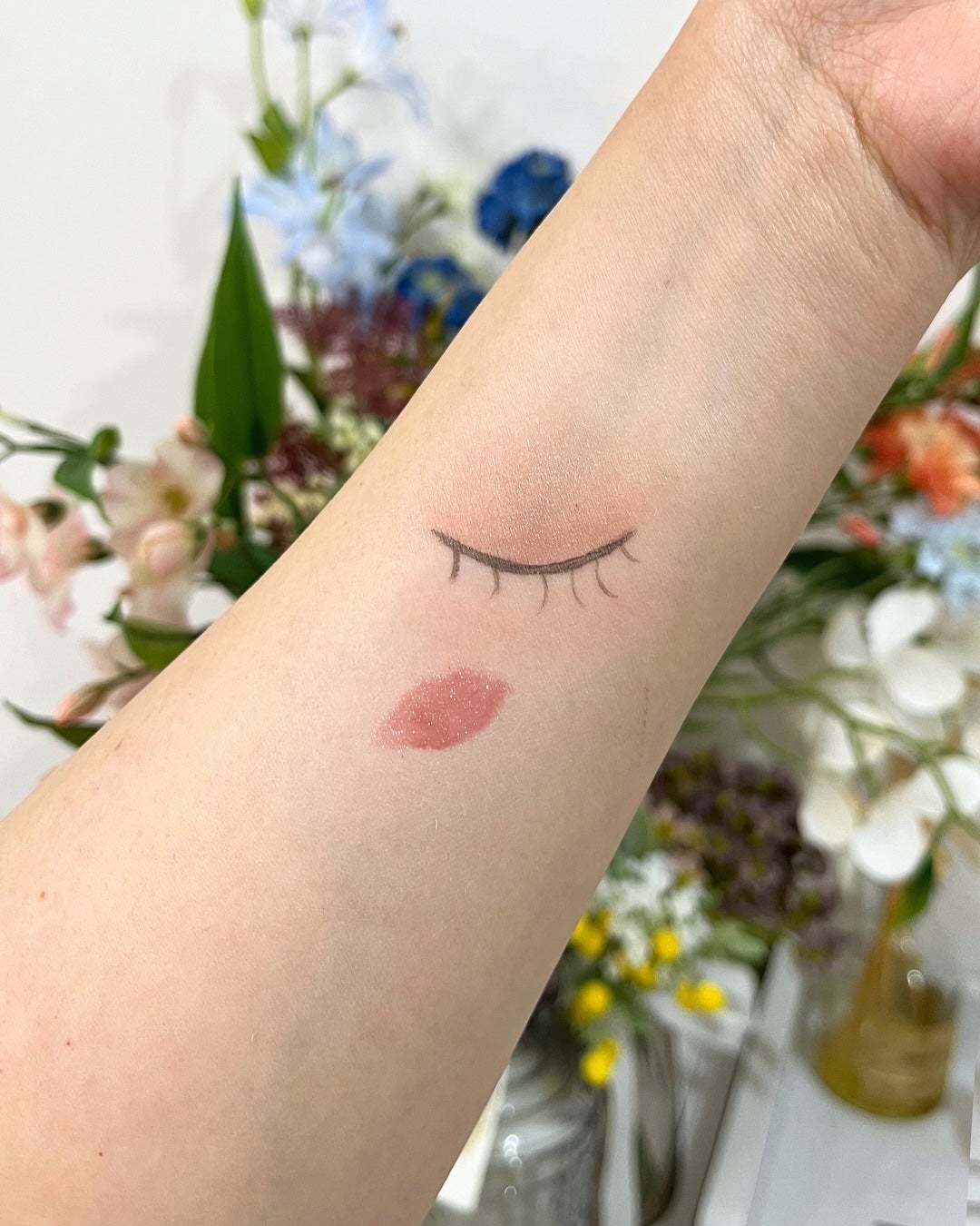 かなこ on LIPS 「パーソナルカラー1stブルベ夏、2ndイエベ秋にオススメのコス..」(3枚目)