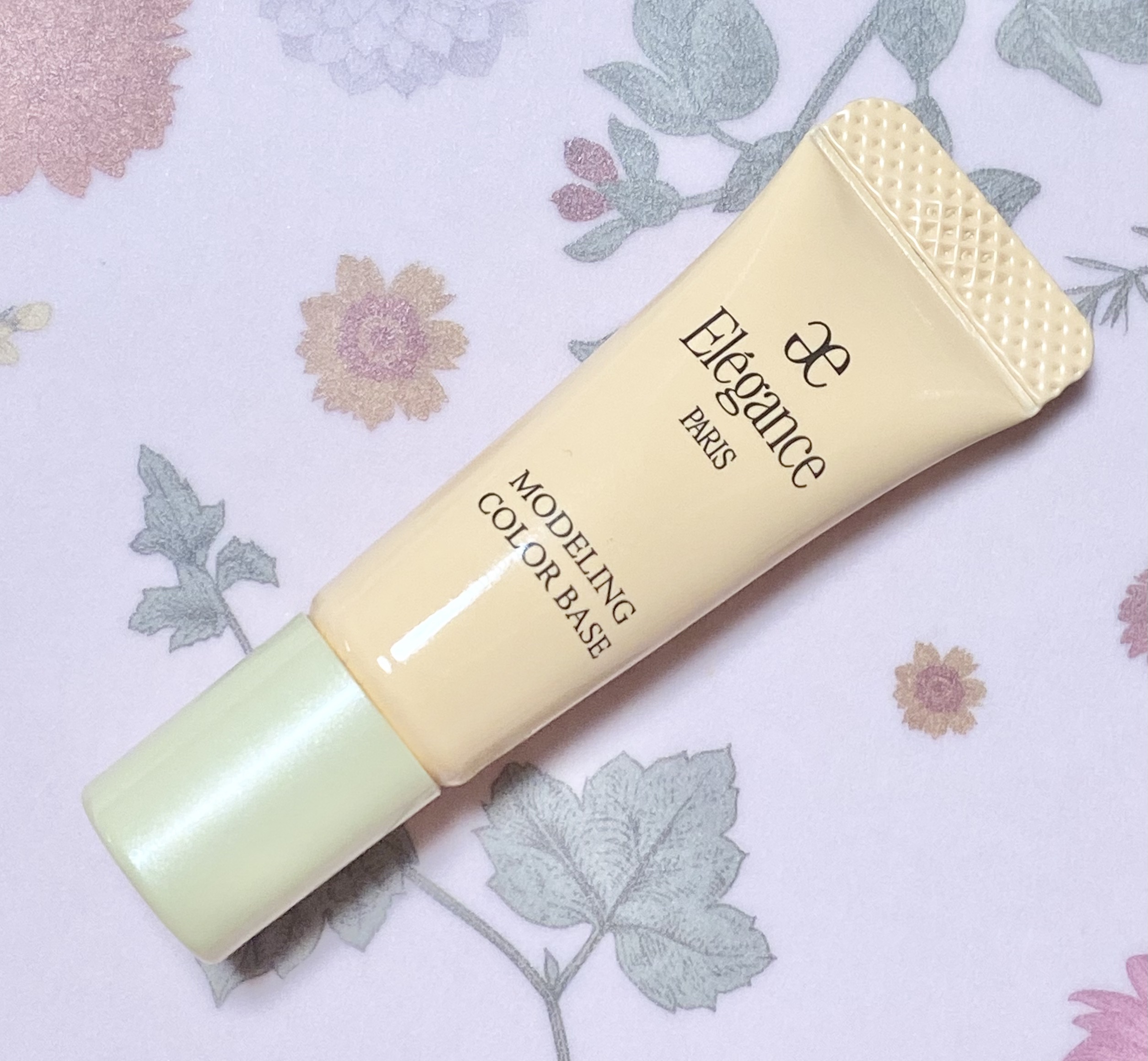 エレガンス モデリング カラーベース OR200/Elégance/化粧下地を使ったクチコミ（1枚目）