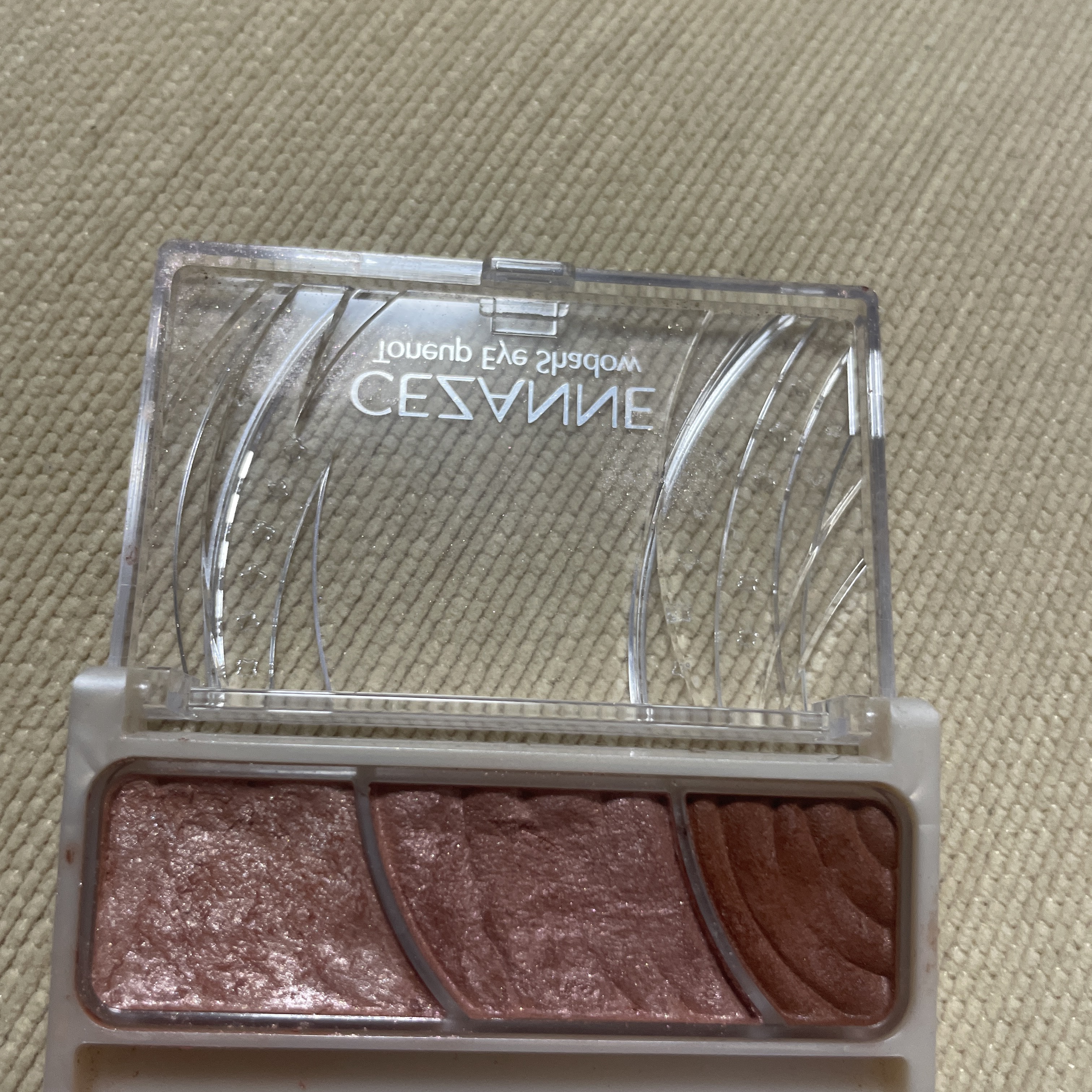 トーンアップアイシャドウ/CEZANNE/アイシャドウパレットを使ったクチコミ（3枚目）