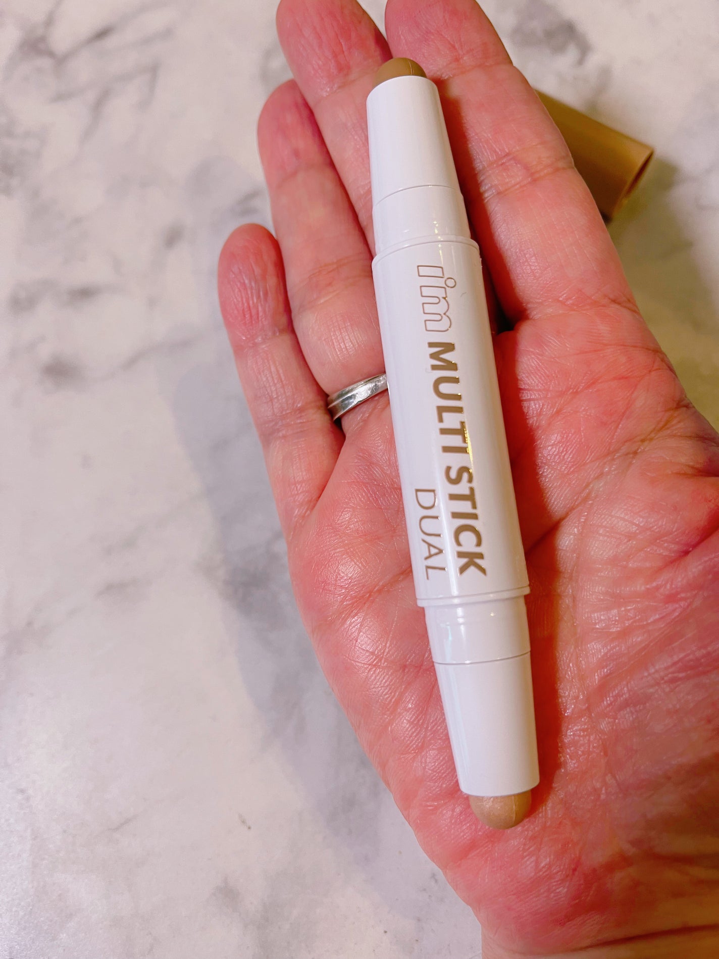 オタネ on LIPS 「立体感を出してくれるとても優れもの♪アイムミミマルチスティック..」(2枚目)