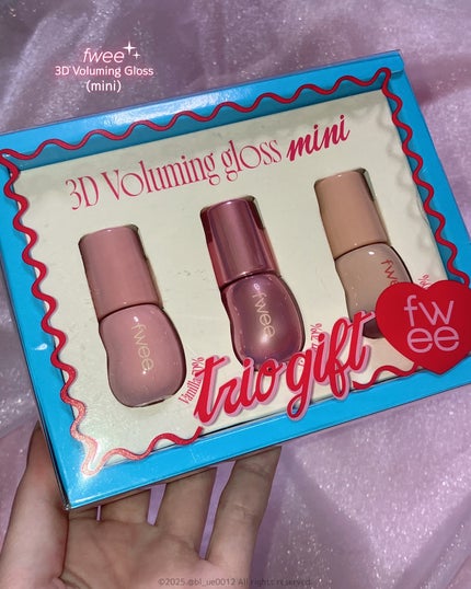 フィー 3Dボリューミンググロス/fwee/リップグロスを使ったクチコミ(5枚目)