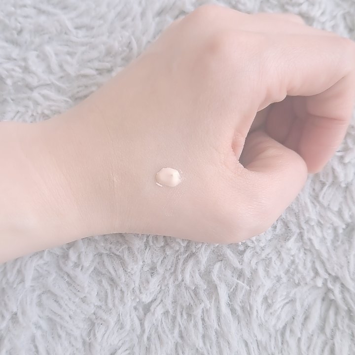 ミネラルシームレススキンベース/ONLY MINERALS/化粧下地を使ったクチコミ（3枚目）