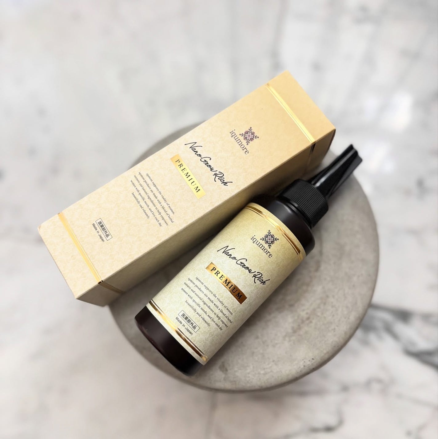 イクモアナノグロウリッチプレミアム/iqumore/頭皮ローションを使ったクチコミ(2枚目)