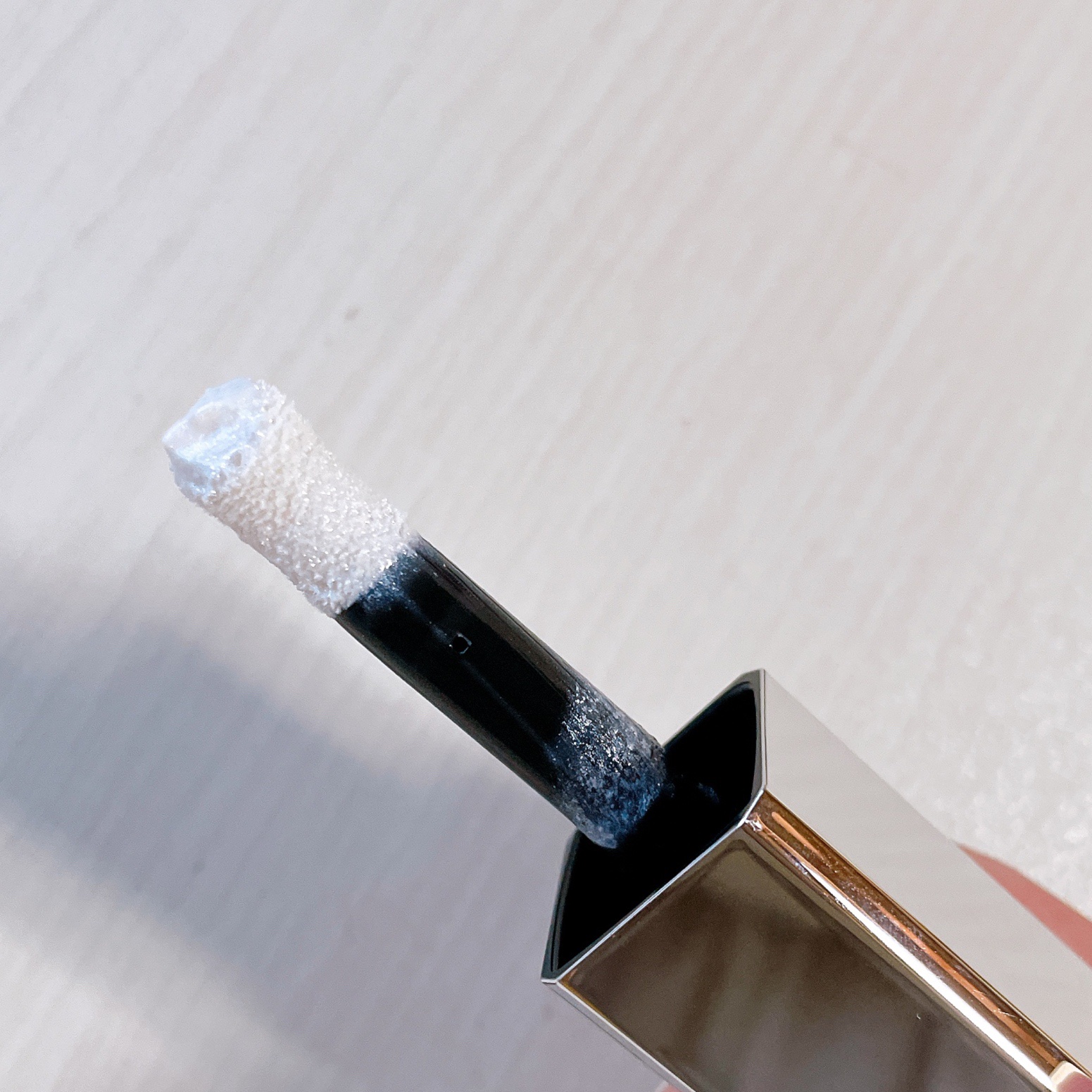 レブロン グロウ ハイライター 003 ダイヤモンド ホワイト/REVLON/リキッドハイライトを使ったクチコミ（3枚目）