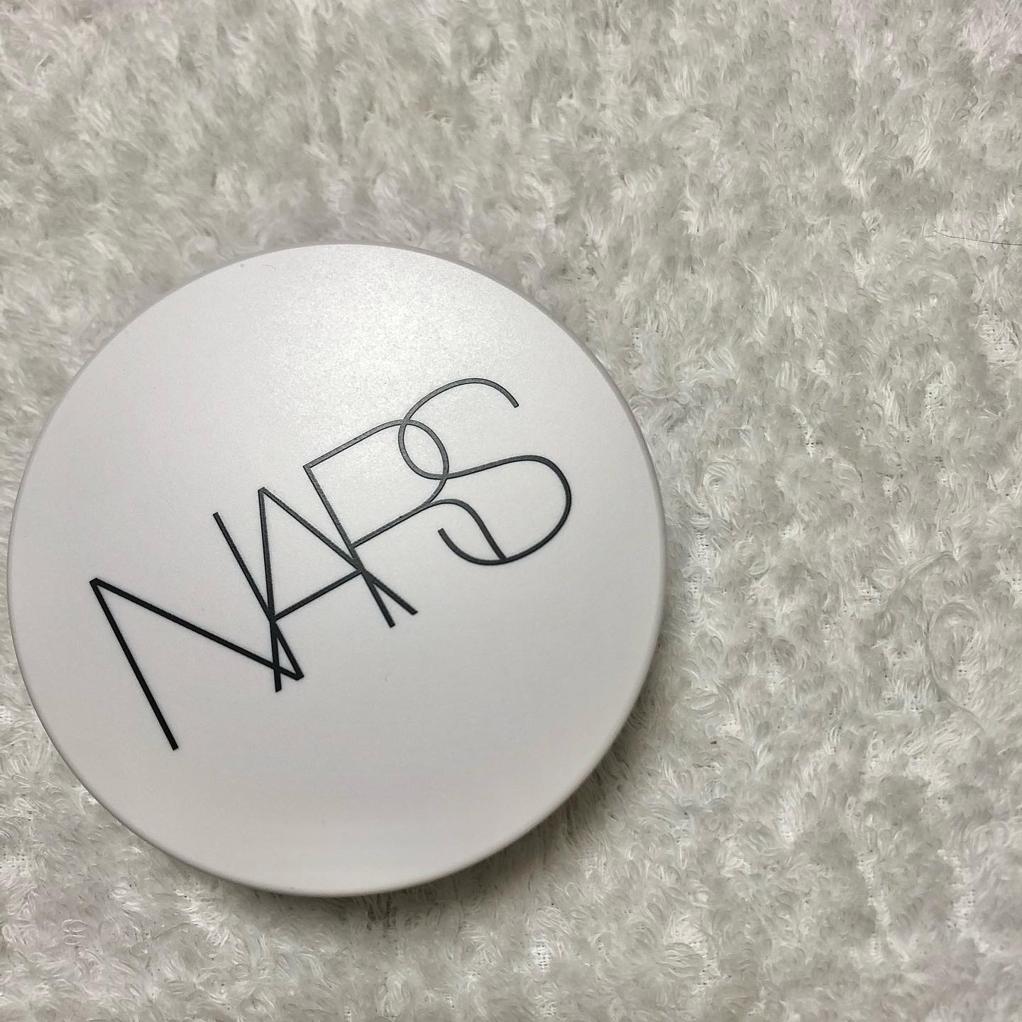 NARS ライトリフレクティング セラムクッション ファンデーション/NARS/クッションファンデーションを使ったクチコミ（2枚目）
