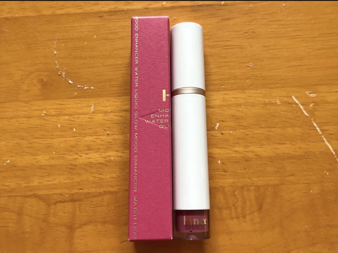 ムードインハンサーウォーターリキッドグロウ/hince/口紅を使ったクチコミ（2枚目）