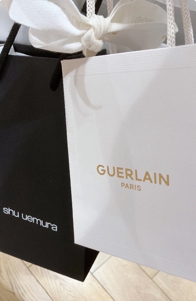 キスキス ビー グロウ オイル/GUERLAIN/リップグロスを使ったクチコミ(2枚目)