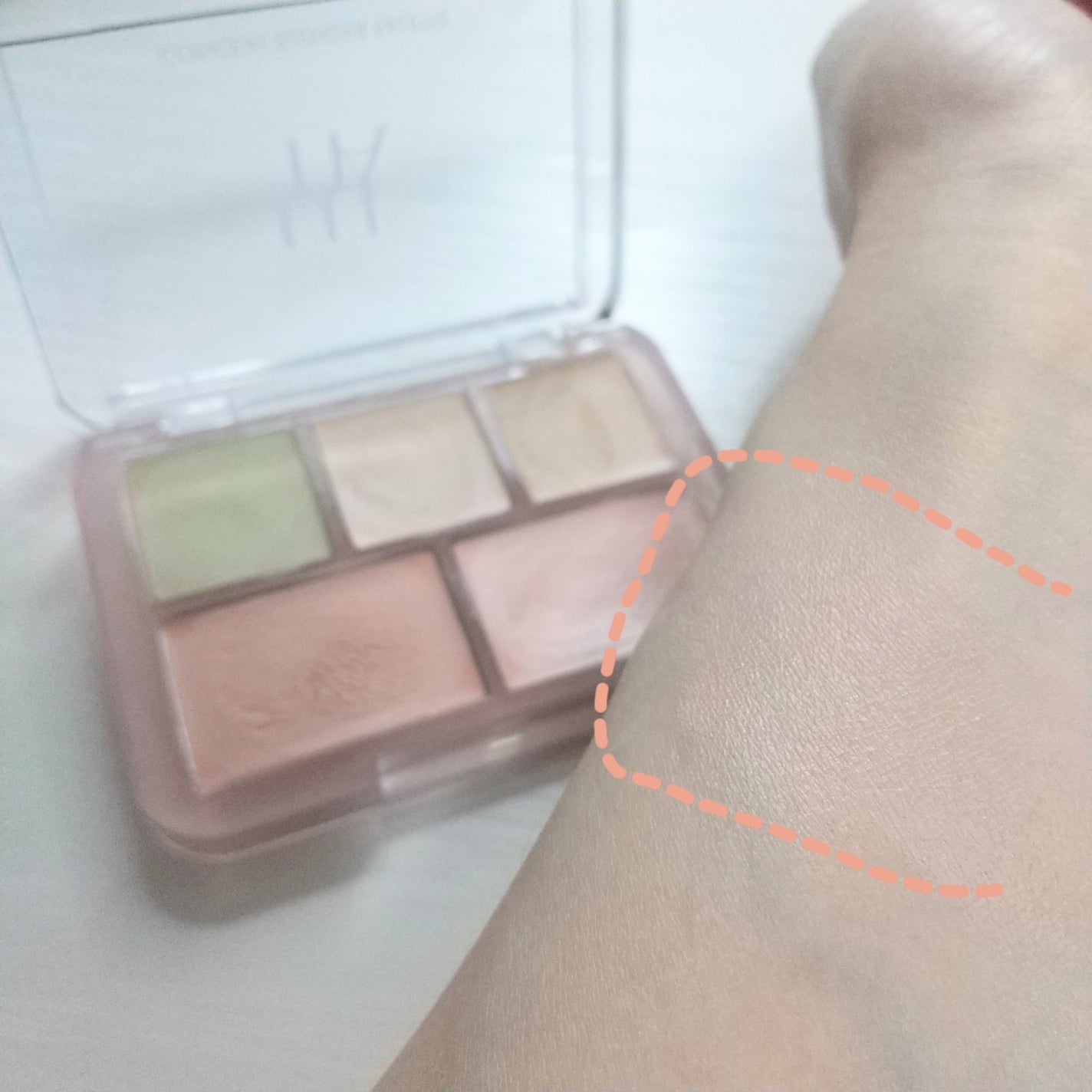 コンシールブレンダーパレット/LUNA/パレットコンシーラーを使ったクチコミ(2枚目)