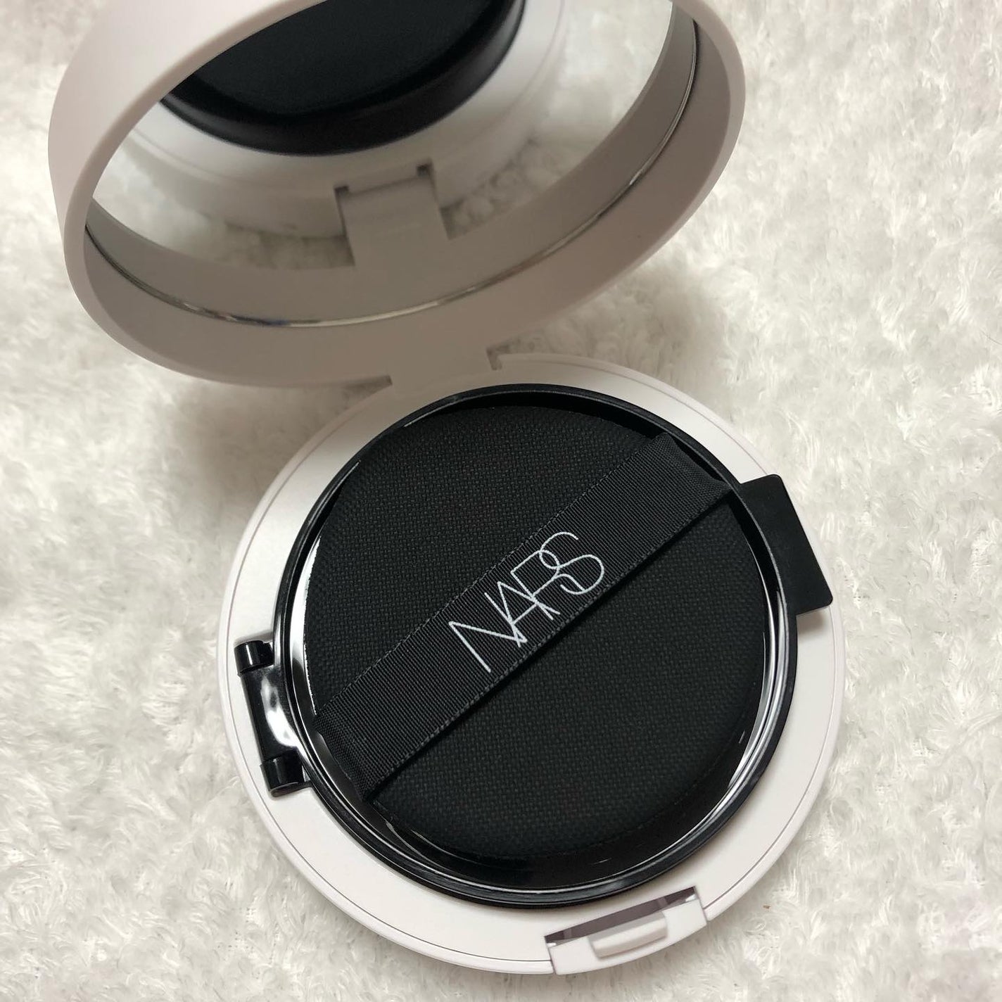 NARS ライトリフレクティング セラムクッション ファンデーション/NARS/クッションファンデーションを使ったクチコミ(3枚目)