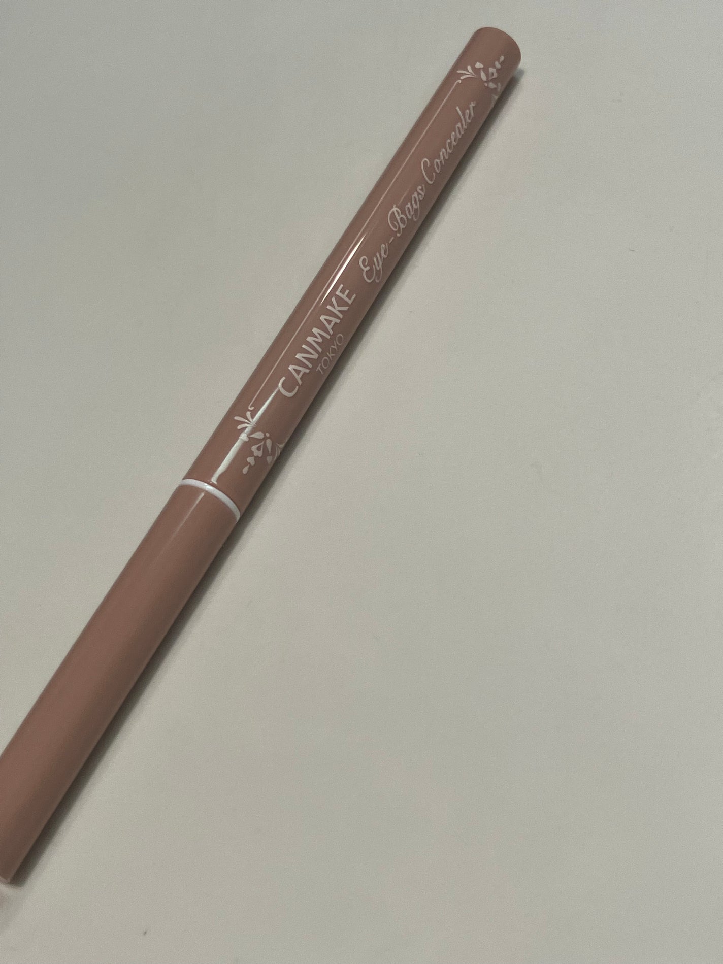 アイバッグコンシーラー/キャンメイク/ペンシルコンシーラーを使ったクチコミ(1枚目)