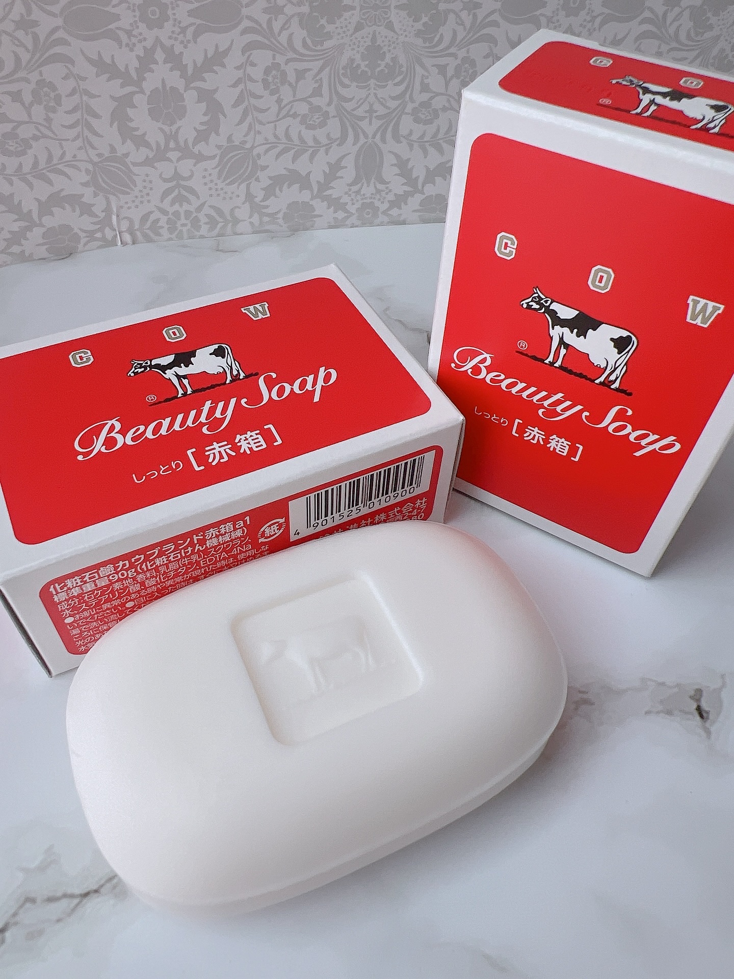 赤箱 (しっとり)/カウブランド/洗顔石鹸を使ったクチコミ（1枚目）
