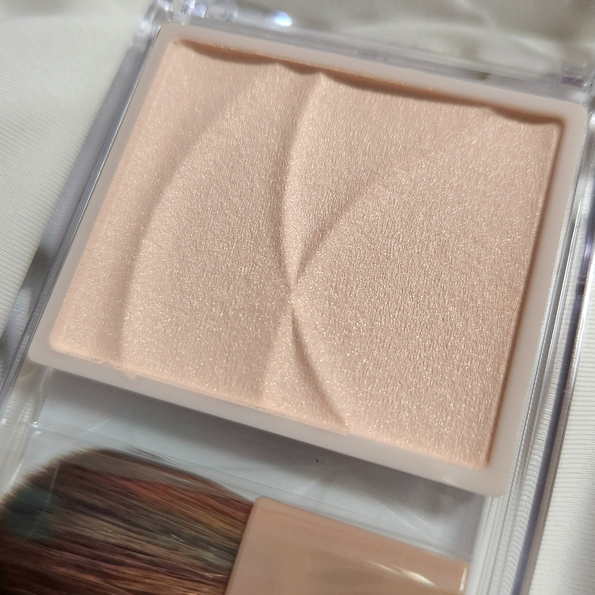 トーンフィルターハイライト/CEZANNE/パウダーハイライトを使ったクチコミ（3枚目）