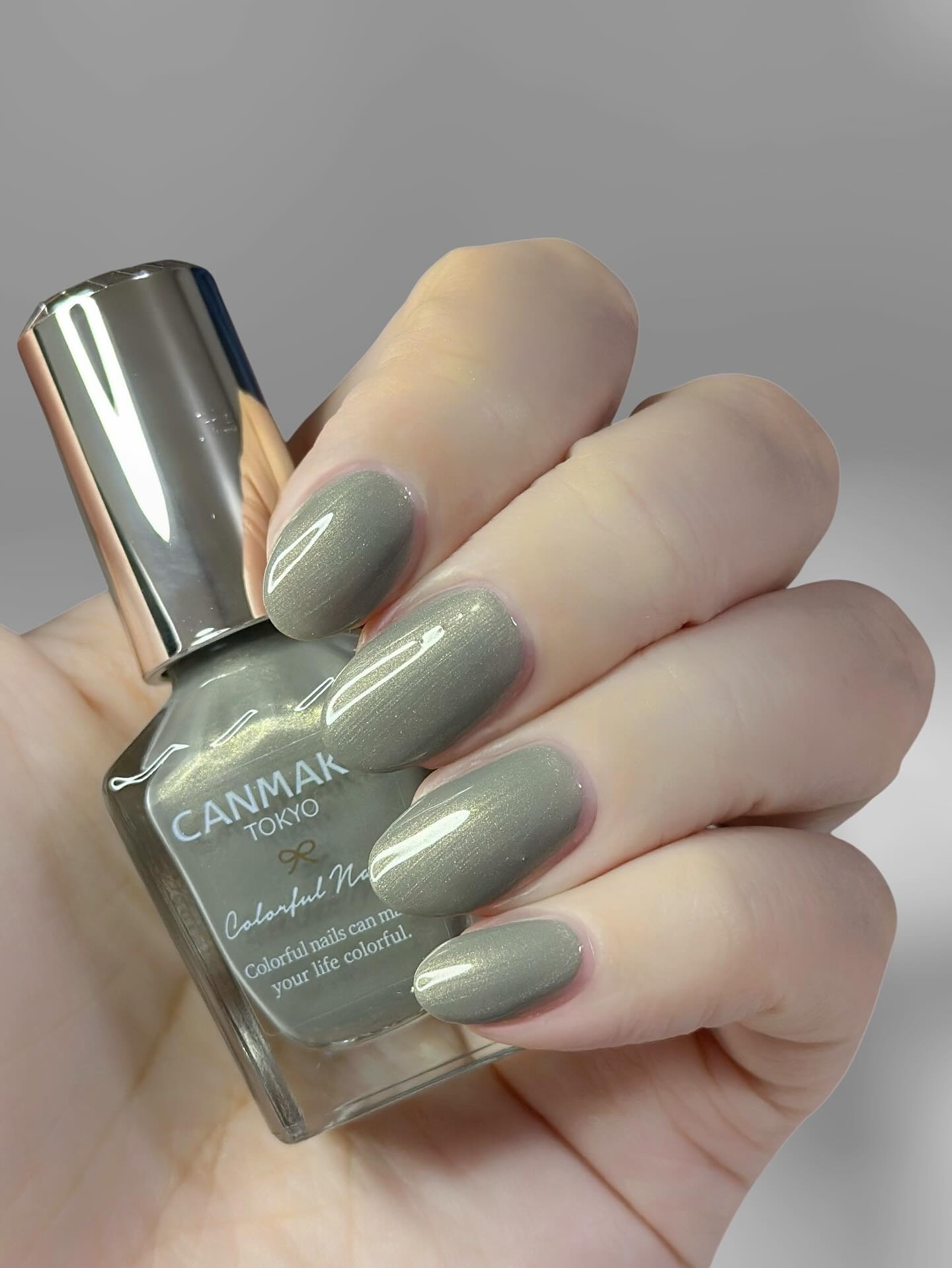 カラフルネイルズ/キャンメイク/マニキュアを使ったクチコミ（3枚目）