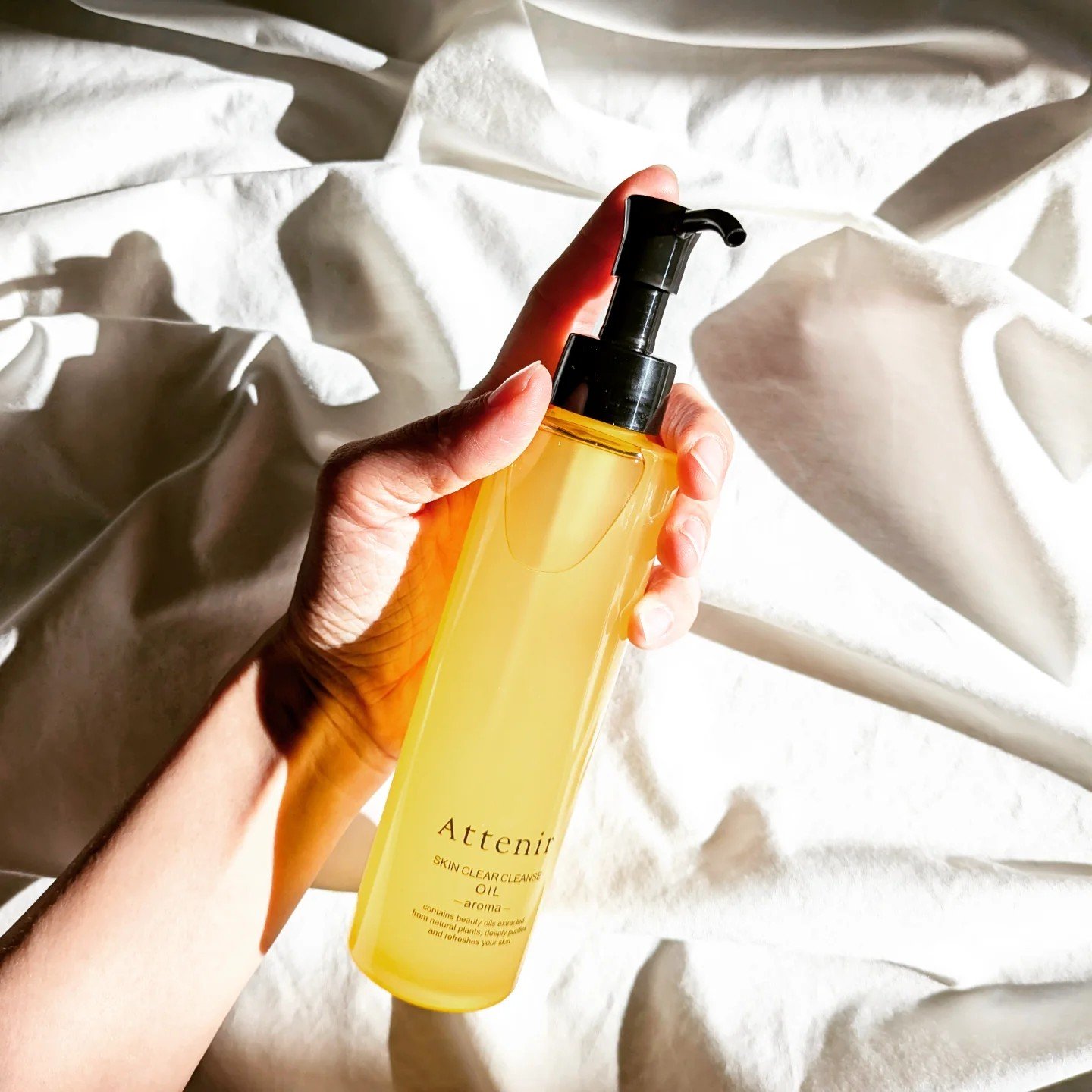 スキンクリア クレンズ オイル ＜アロマタイプ＞/アテニア/オイルクレンジングを使ったクチコミ（2枚目）