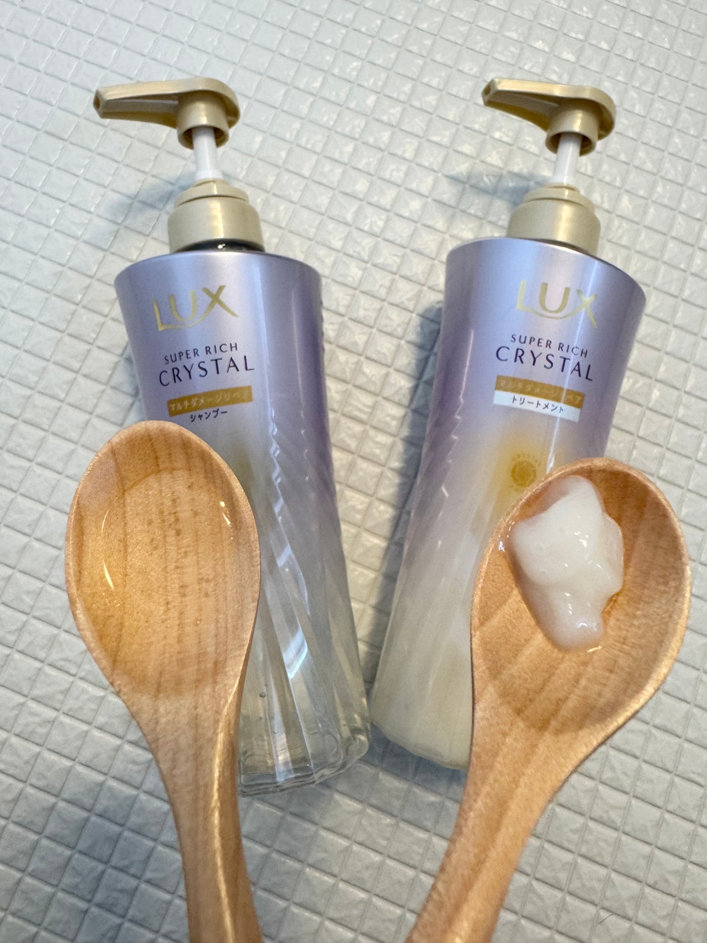 スーパーリッチクリスタル マルチダメージリペア シャンプー/トリートメント/LUX/市販シャンプーを使ったクチコミ(2枚目)