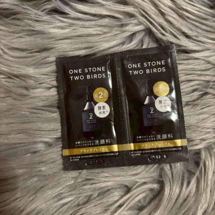 洗顔だけじゃない+パックもできる洗顔料 ブラックプレミアム/ONE STONE TWO BIRDS/洗顔フォームを使ったクチコミ(1枚目)