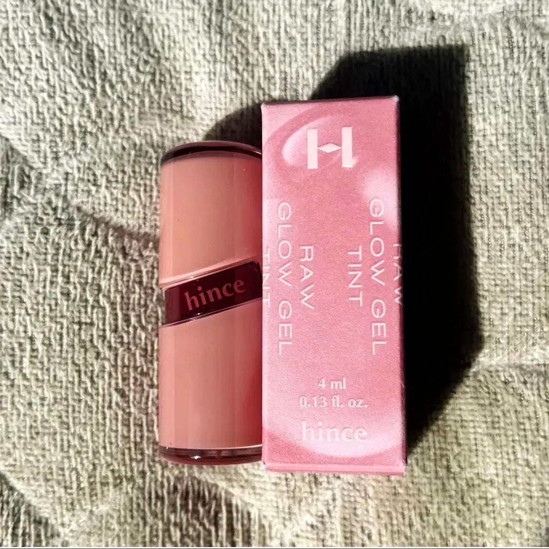ロウグロウジェルティント/hince/リップティントを使ったクチコミ(2枚目)
