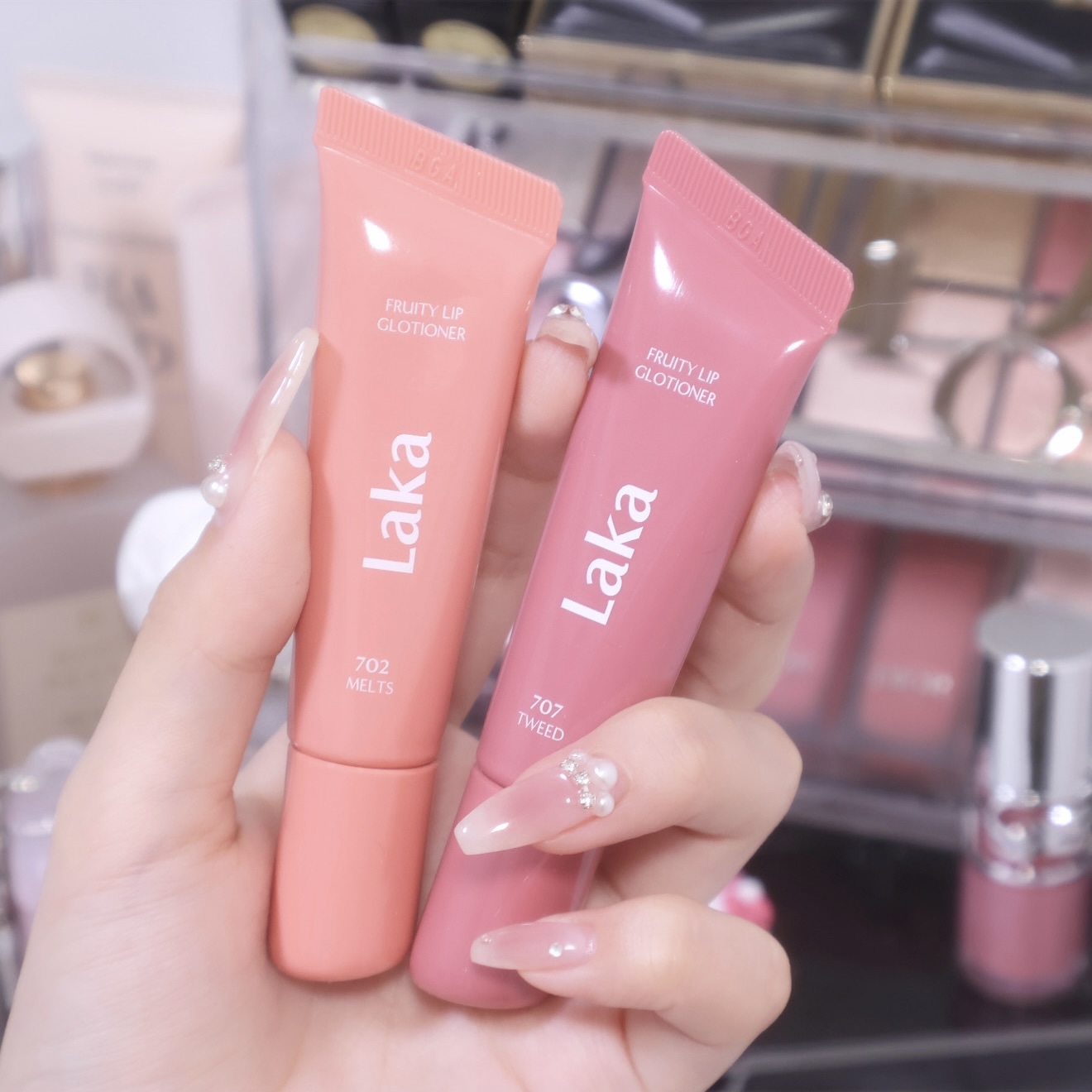 フルーティーリップグローショナー #702 メルツ/Laka/リップグロスを使ったクチコミ（2枚目）