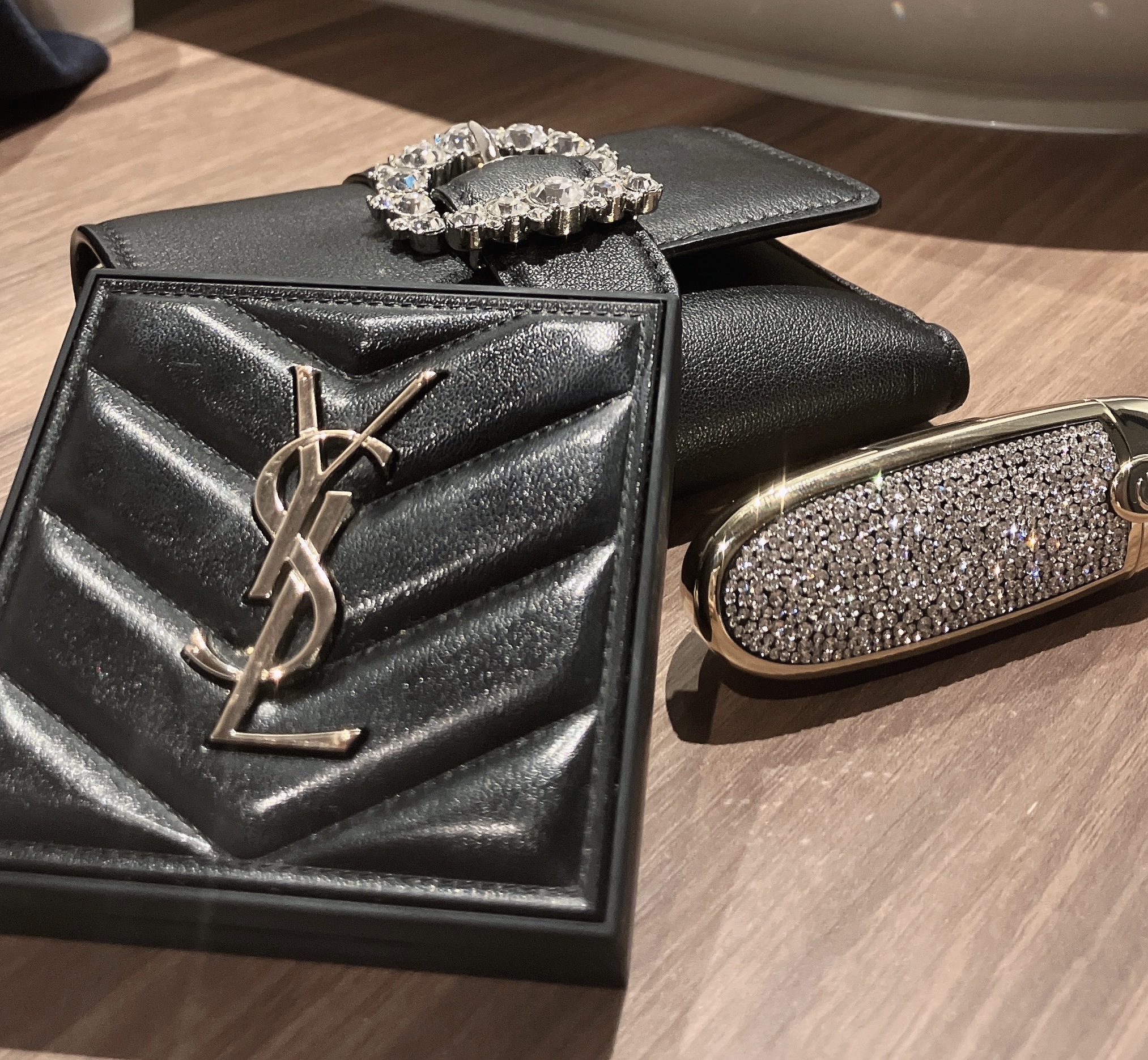 オールアワーズ ハイパープレストパウダー/YVES SAINT LAURENT BEAUTE/プレストパウダーを使ったクチコミ（1枚目）