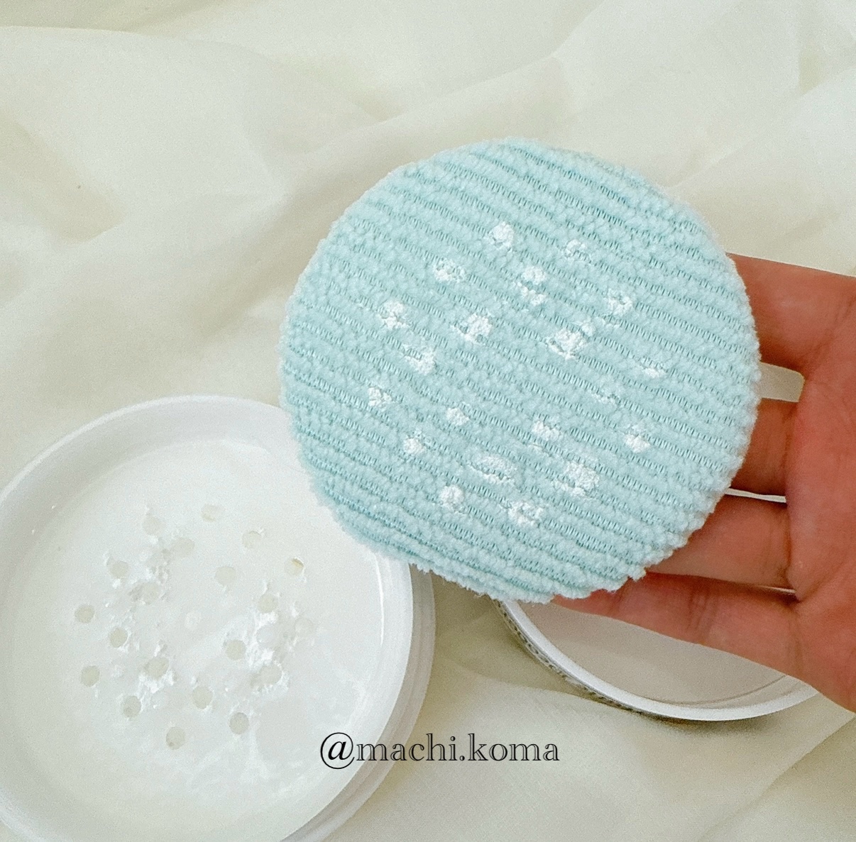 薬用さらさらデオドラントパウダー/デオナチュレ/デオドラント・制汗剤を使ったクチコミ（3枚目）